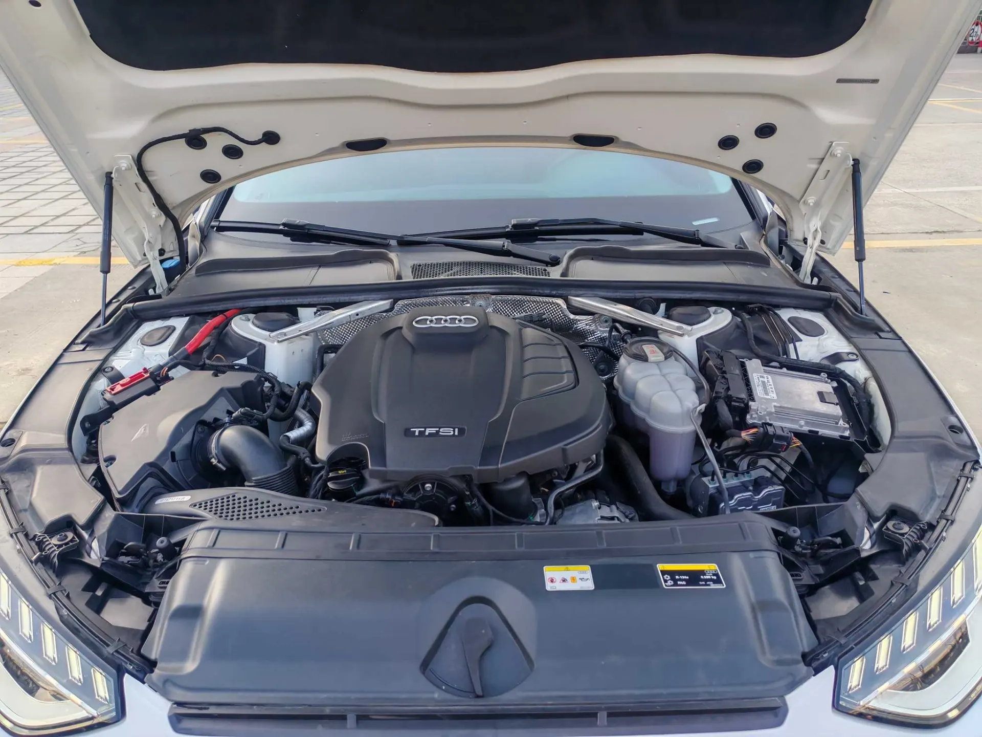 Audi A4L 40 TFSI, 2022 9
