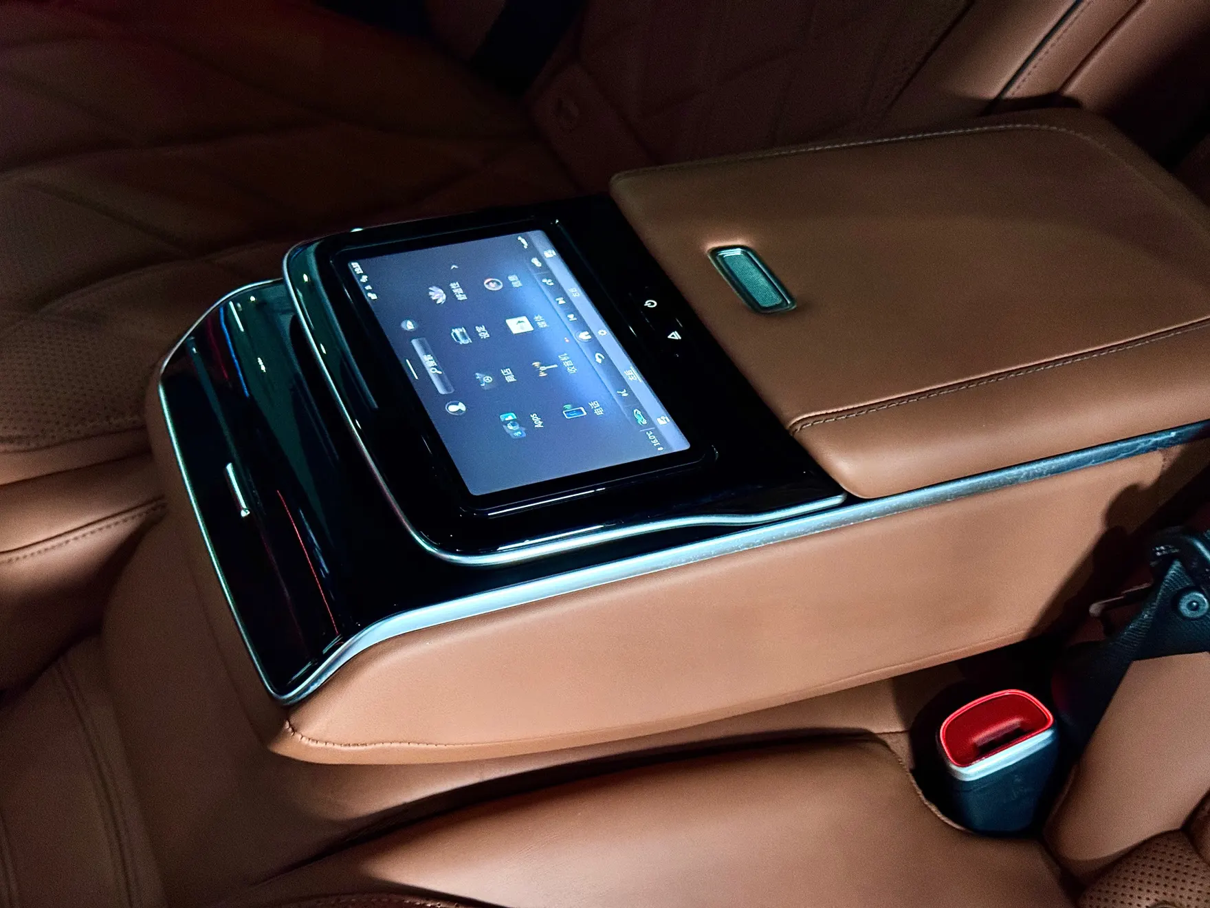Mercedes-Benz S 480 4MATIC, 2023 28