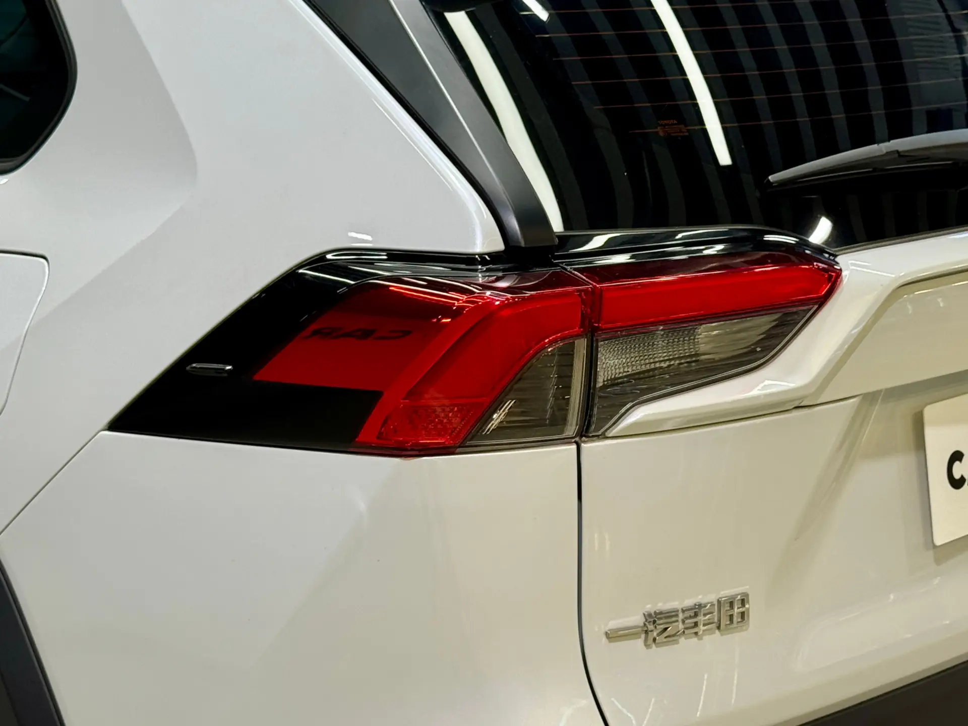 Toyota RAV4, 2024 11