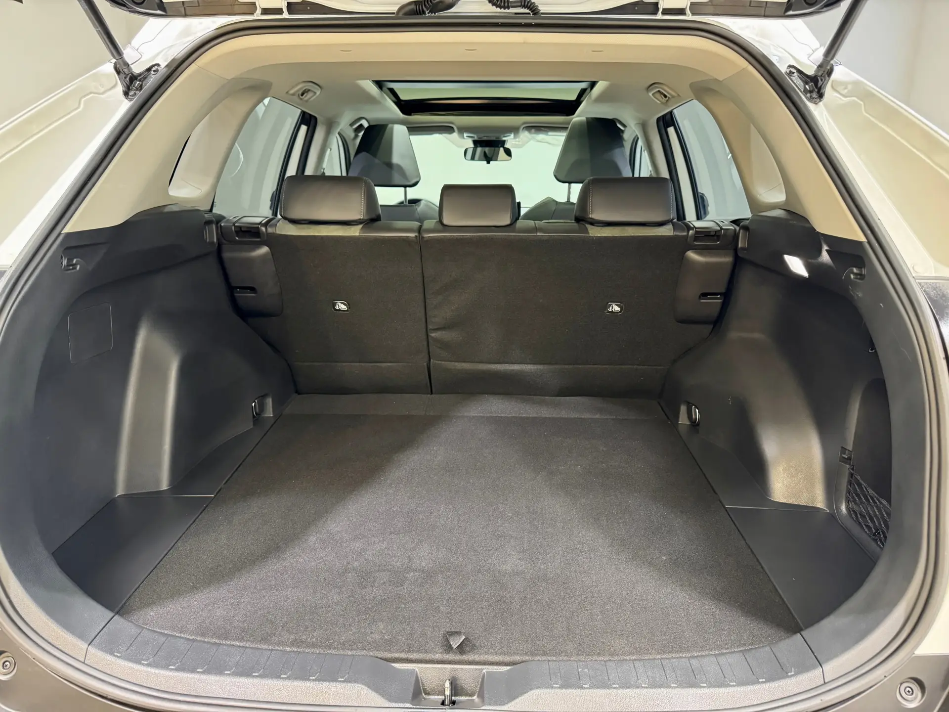 Toyota RAV4, 2024 30