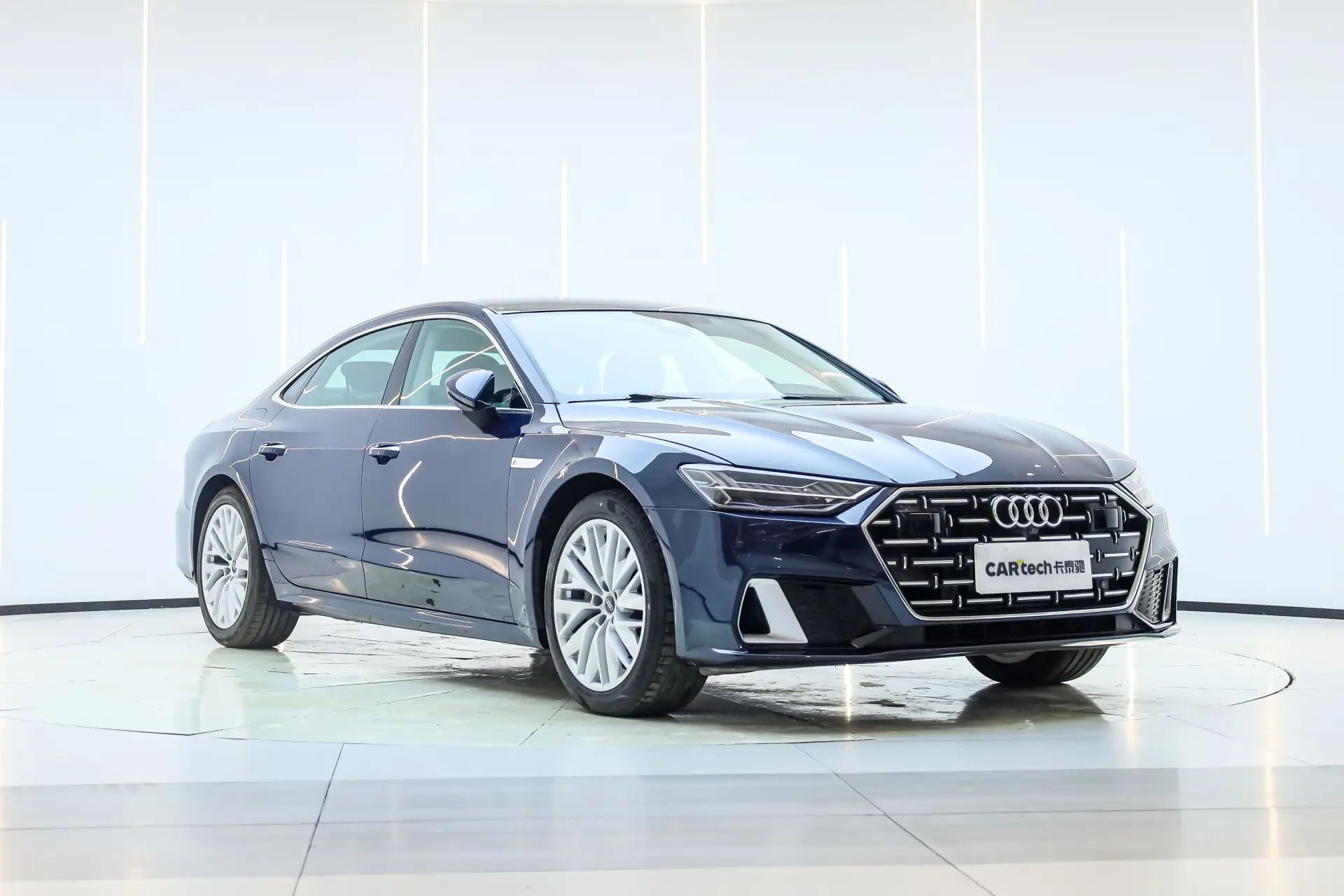 Audi A7L 45 TFSI, 2024 2