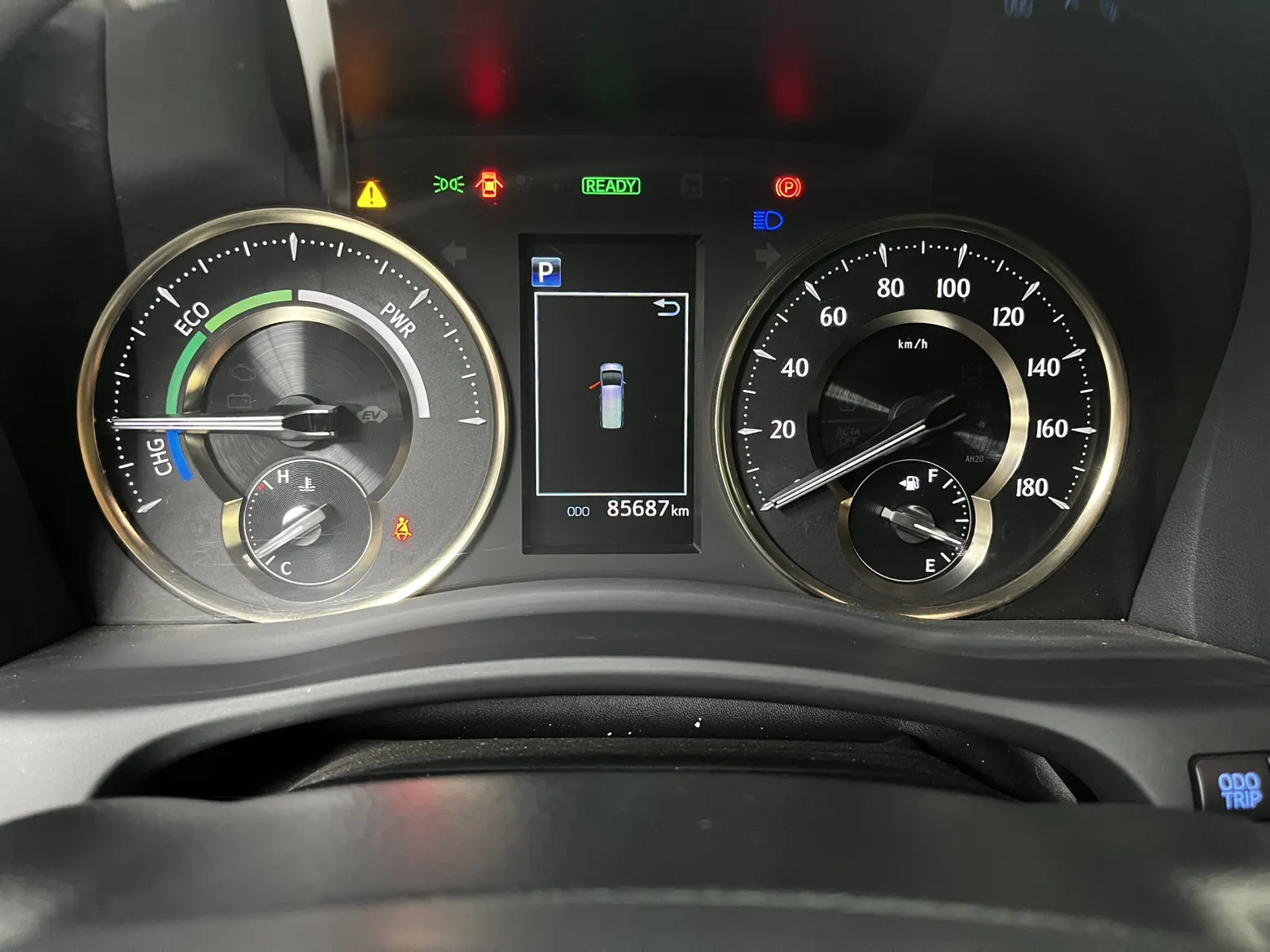 Toyota Alphard, 2023 10