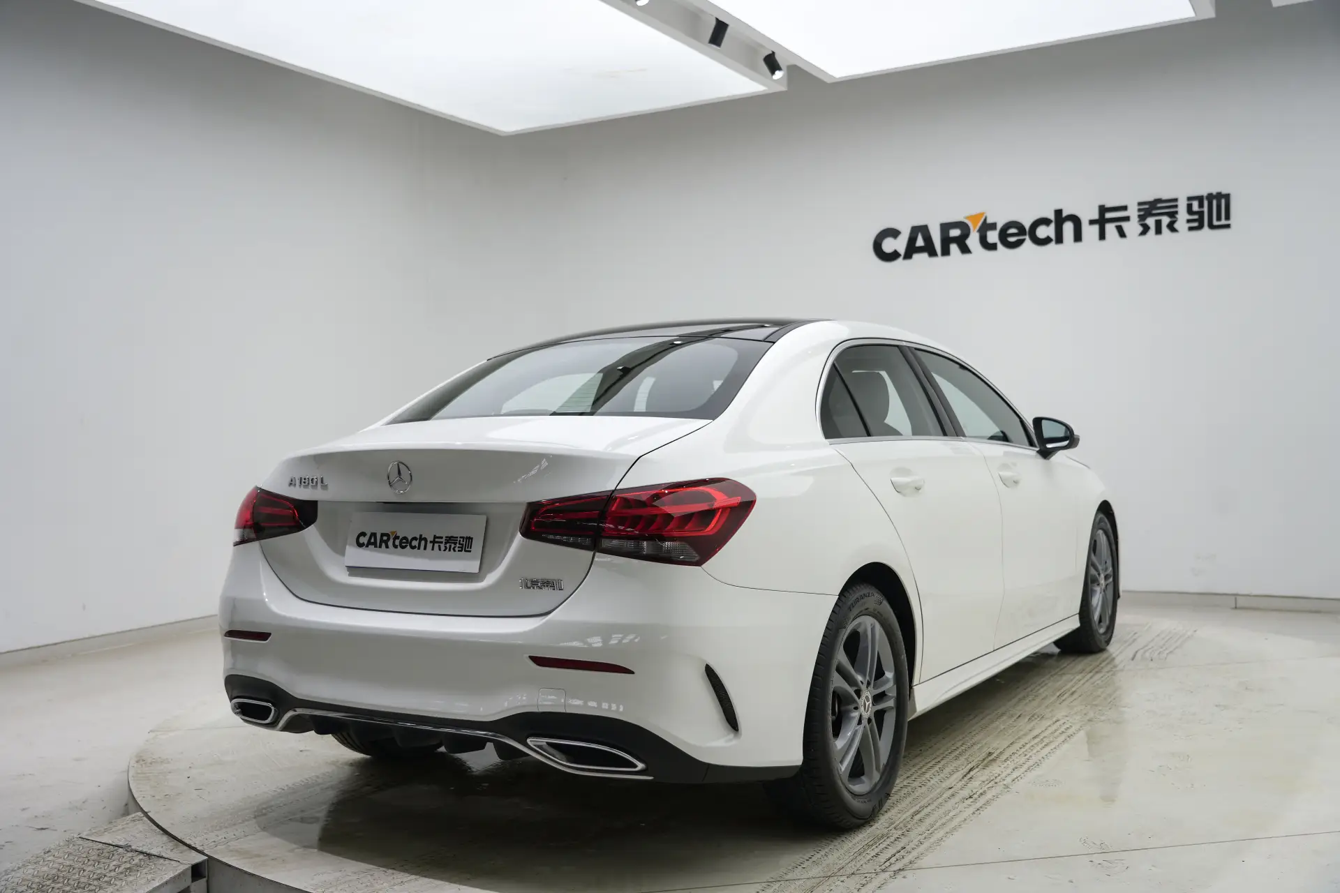 Mercedes-Benz A 180 L, 2021 все фото