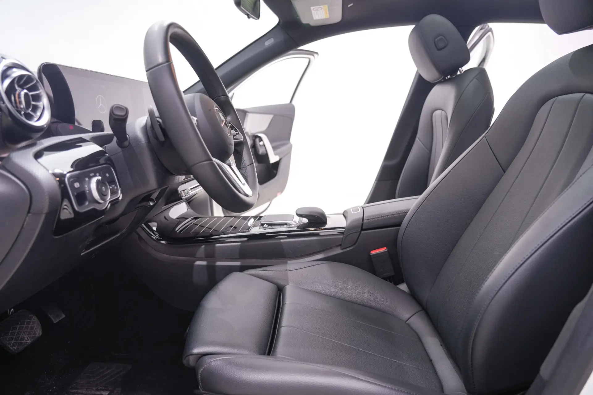 Mercedes-Benz A 180 L, 2021 19