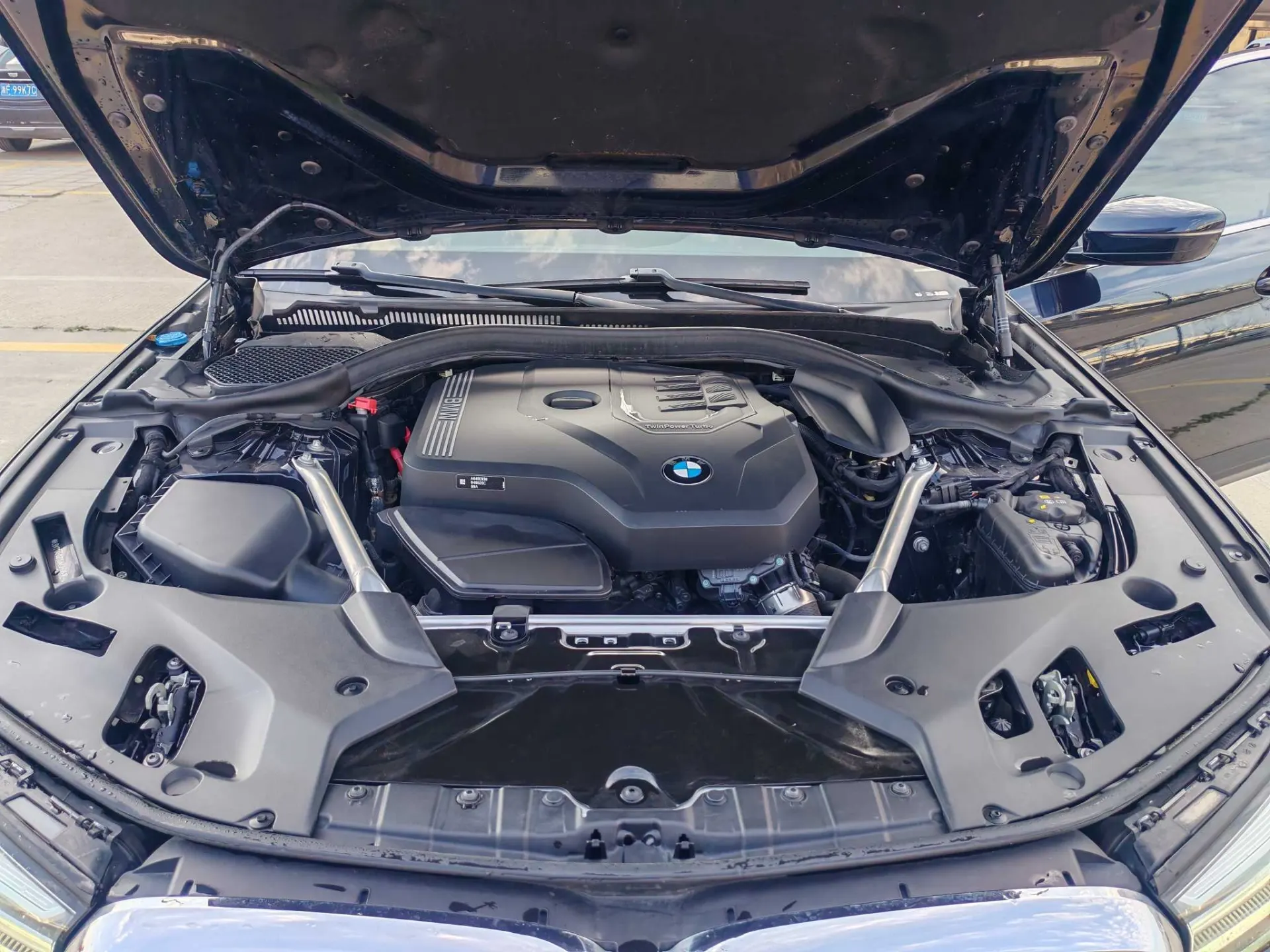 BMW 525Li, 2023 8