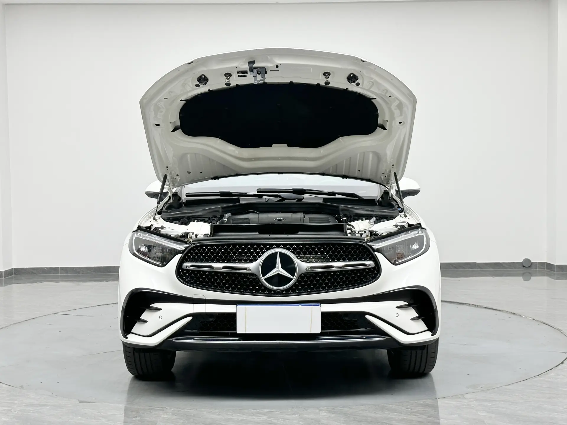 Mercedes-Benz GLC 260 L, 2024 26