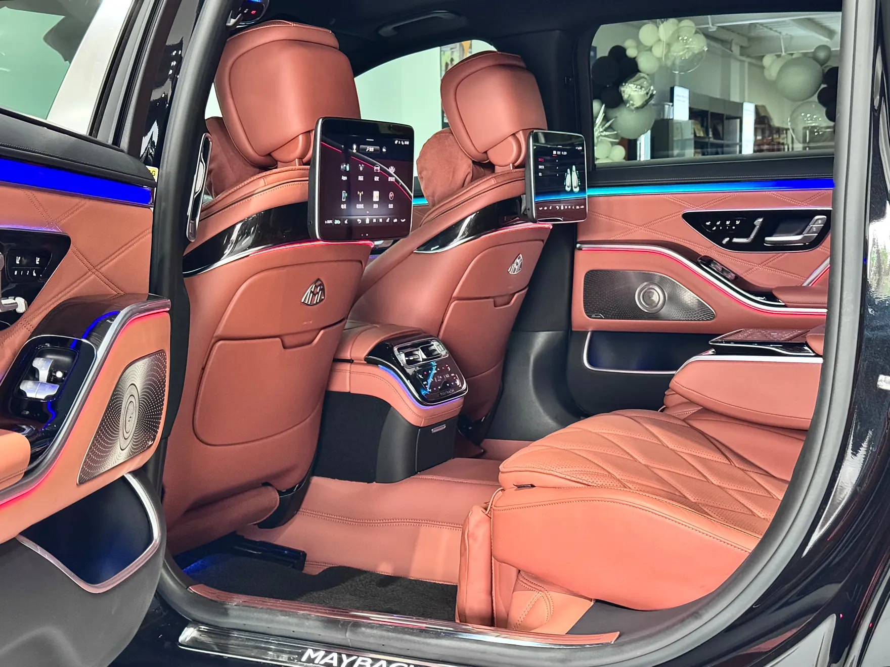Mercedes-Benz S 480 4MATIC, 2023 32