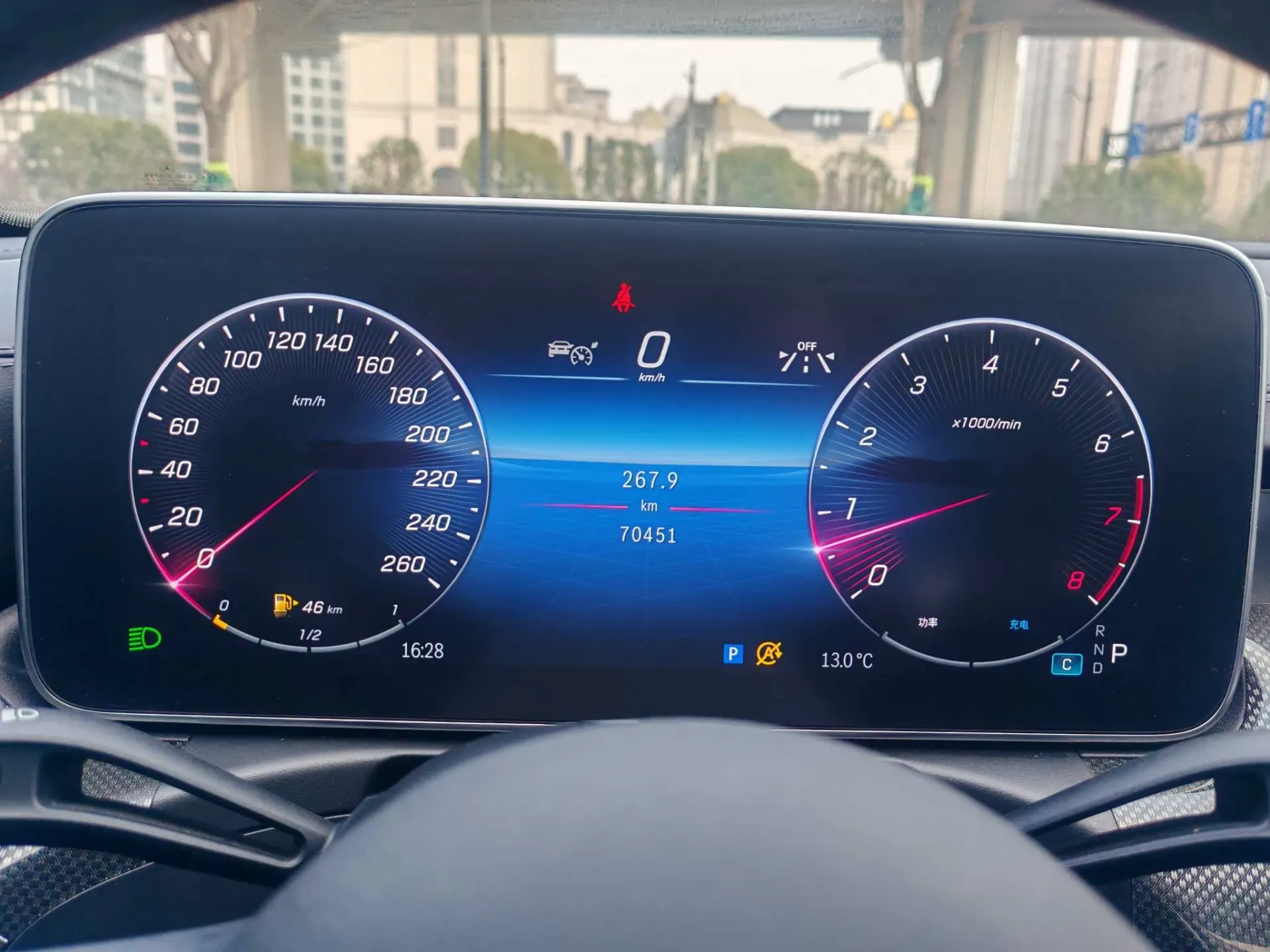 Mercedes-Benz C 200 L, 2023 11