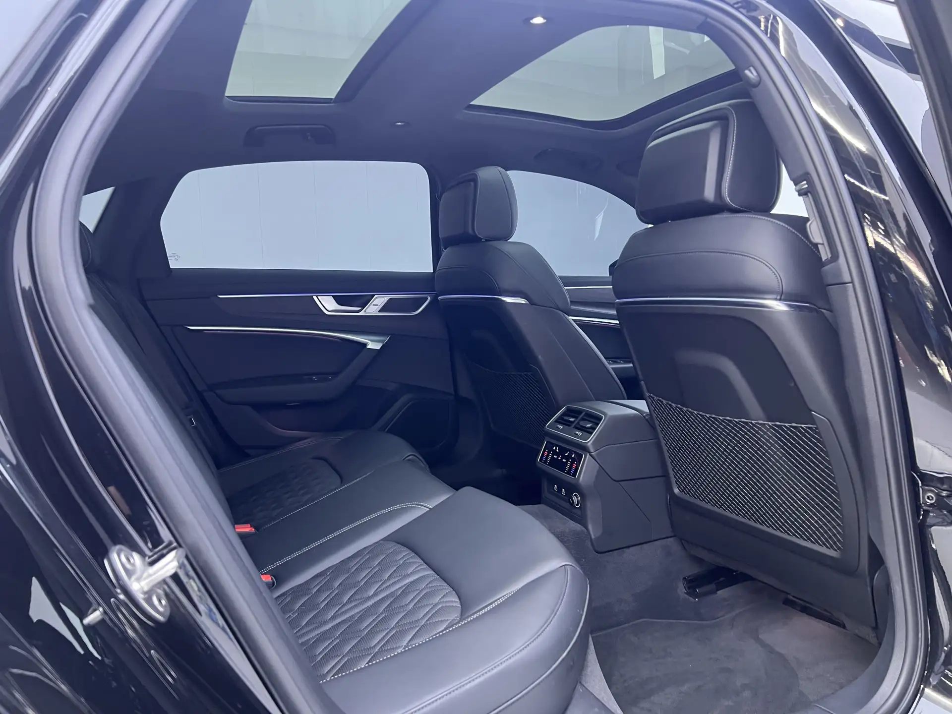 Audi A6L 45 TFSI, 2025 25