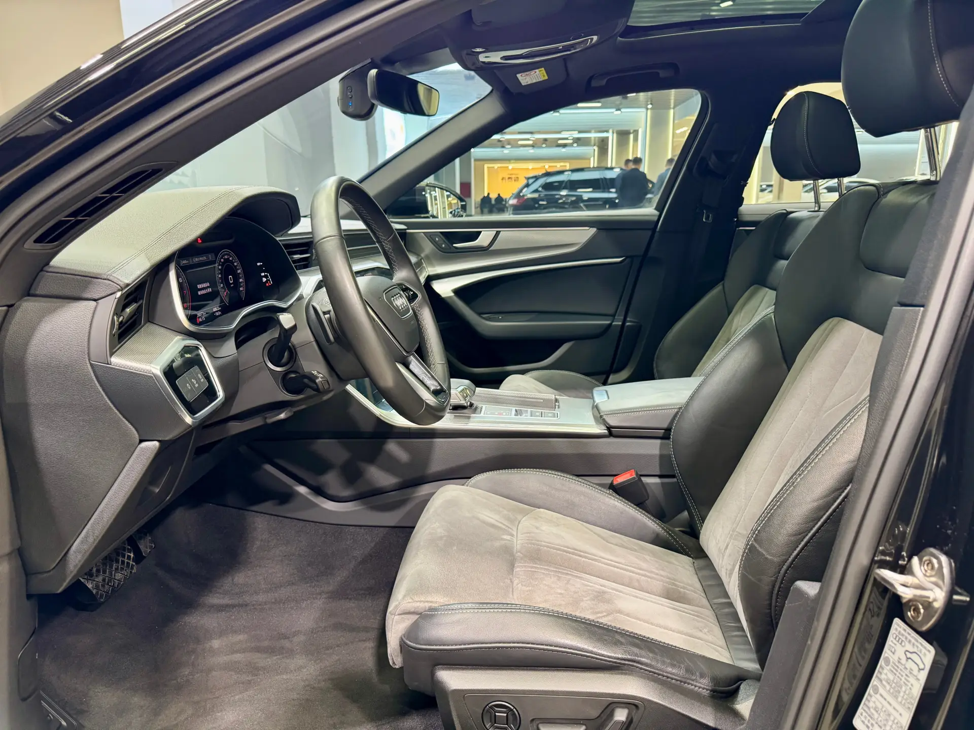 Audi A6L 45 TFSI, 2022 13