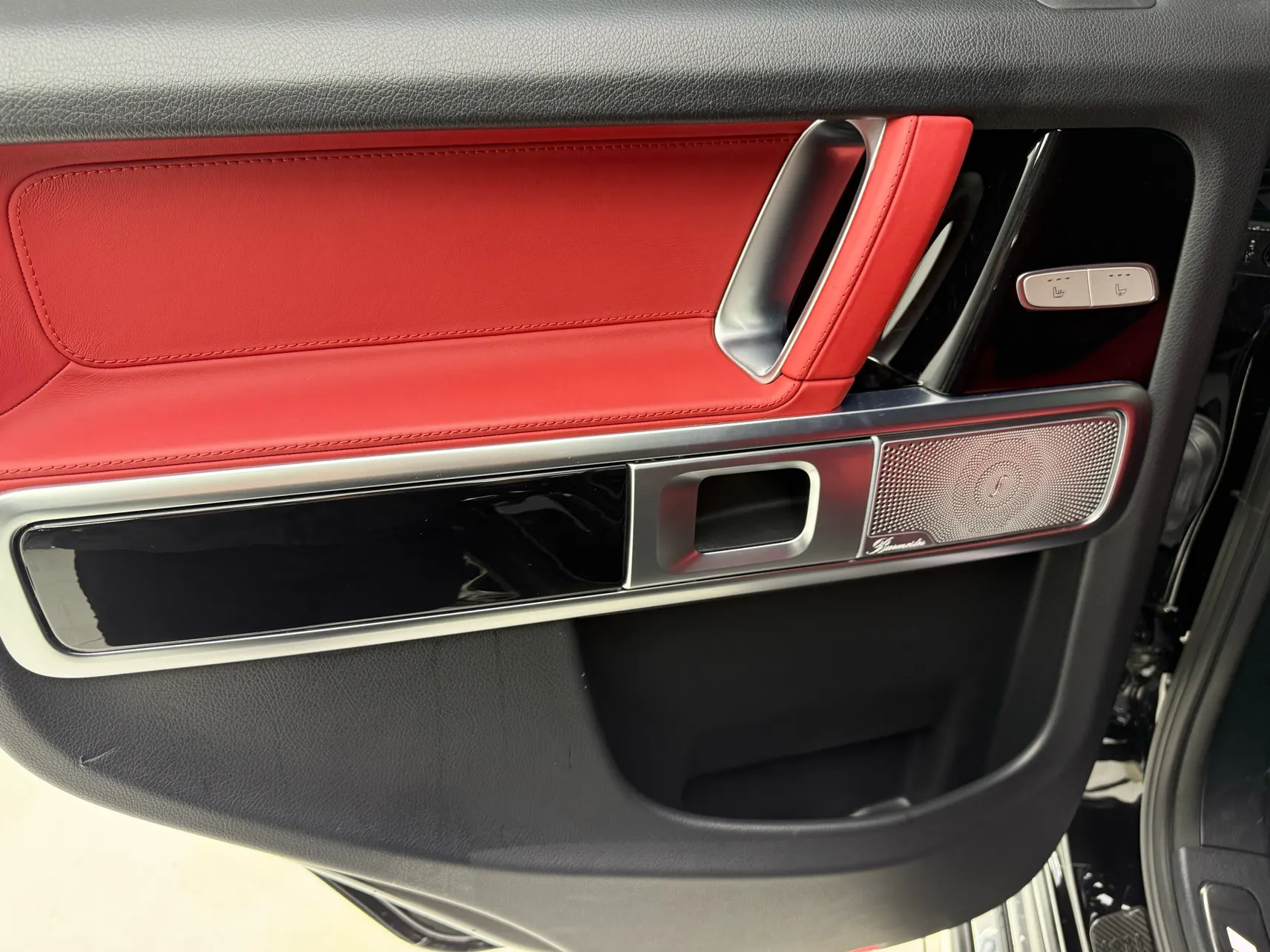 Mercedes-Benz G 63, 2022 24