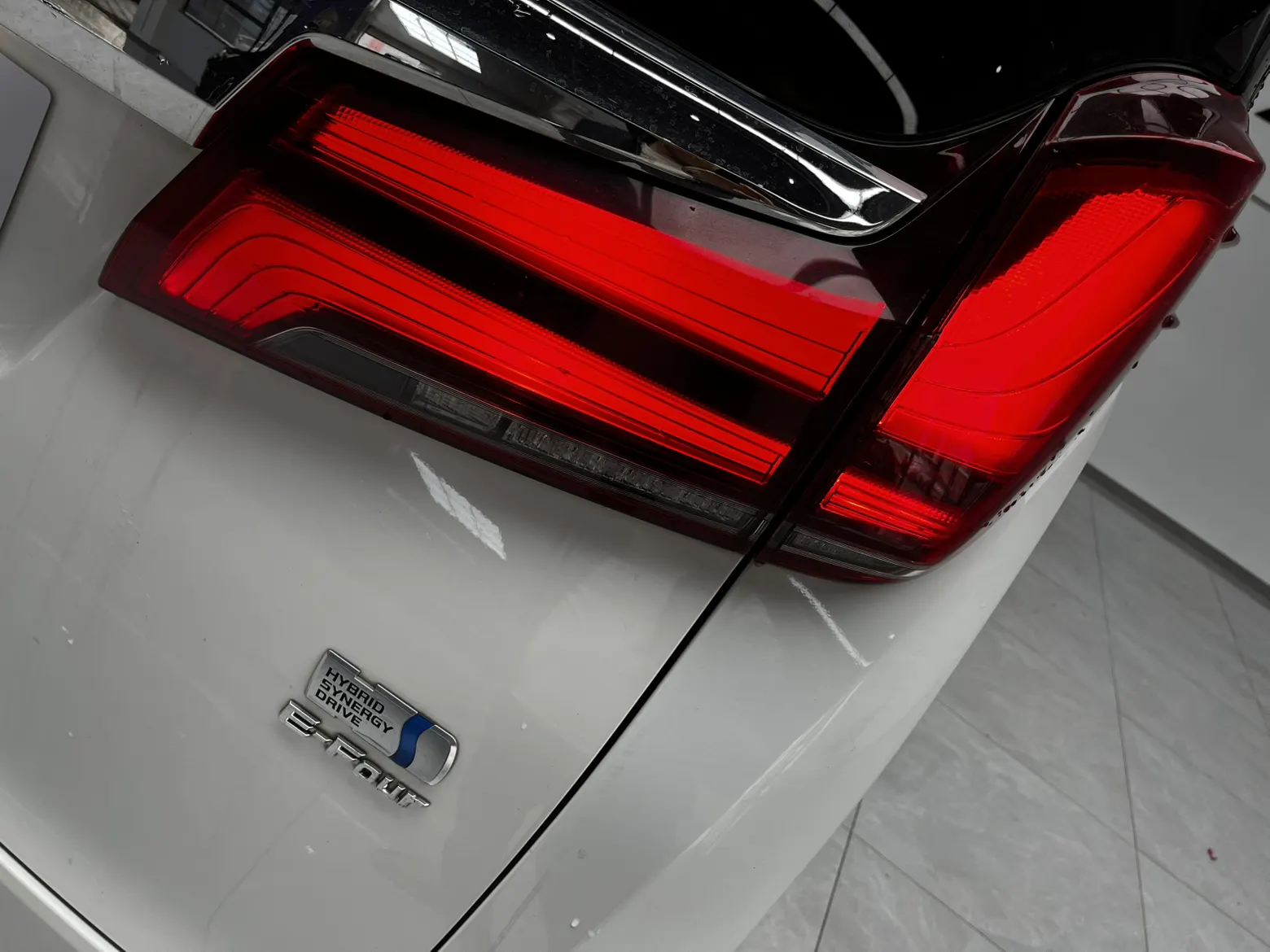 Toyota Alphard, 2023 6