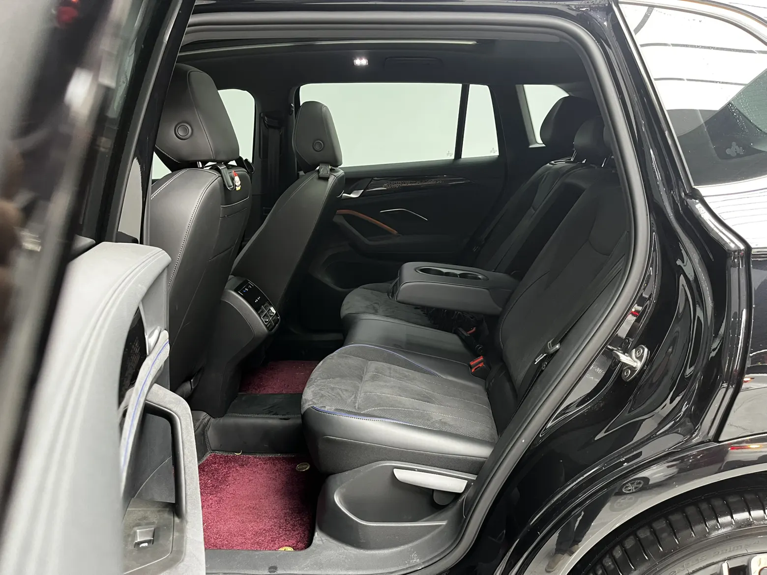 Volkswagen Tiguan L, 2024 13
