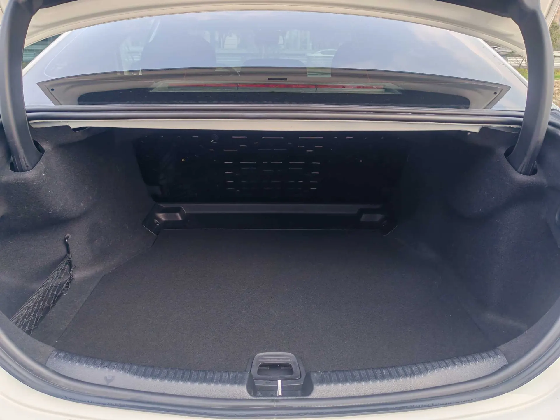 Mercedes-Benz C 200 L, 2023 8