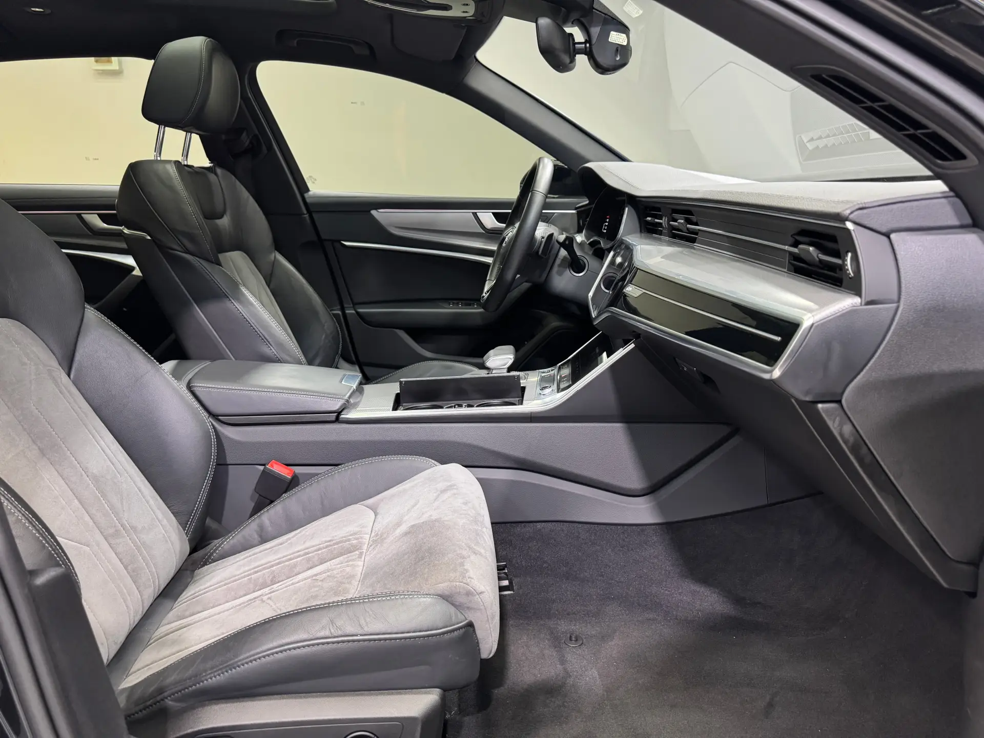 Audi A6L 45 TFSI, 2022 15