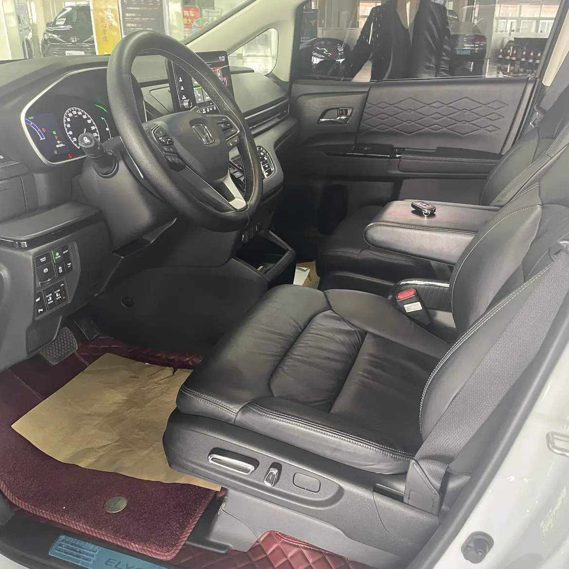 Honda Elysion, 2023 14
