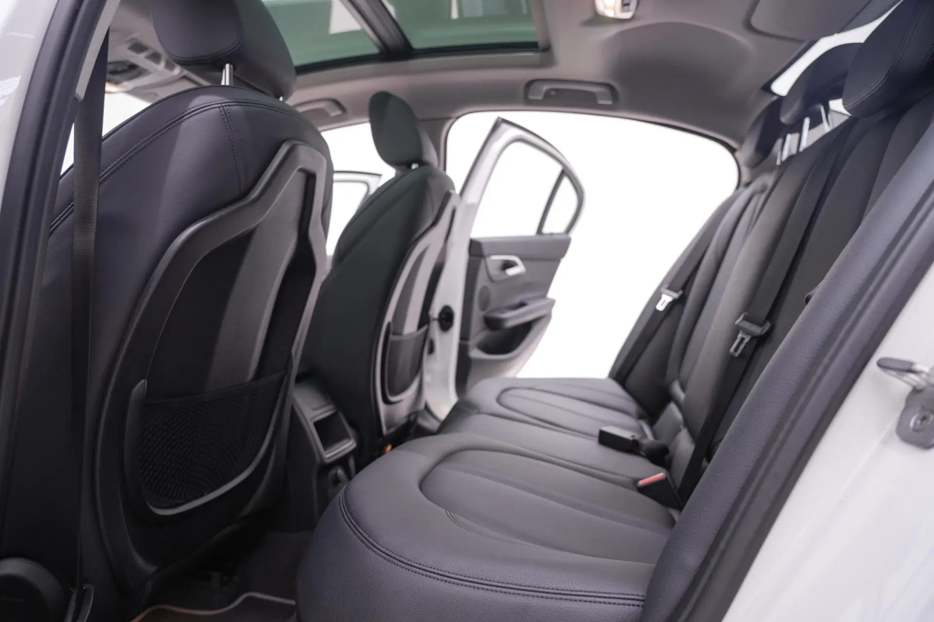 BMW 118i, 2018 22