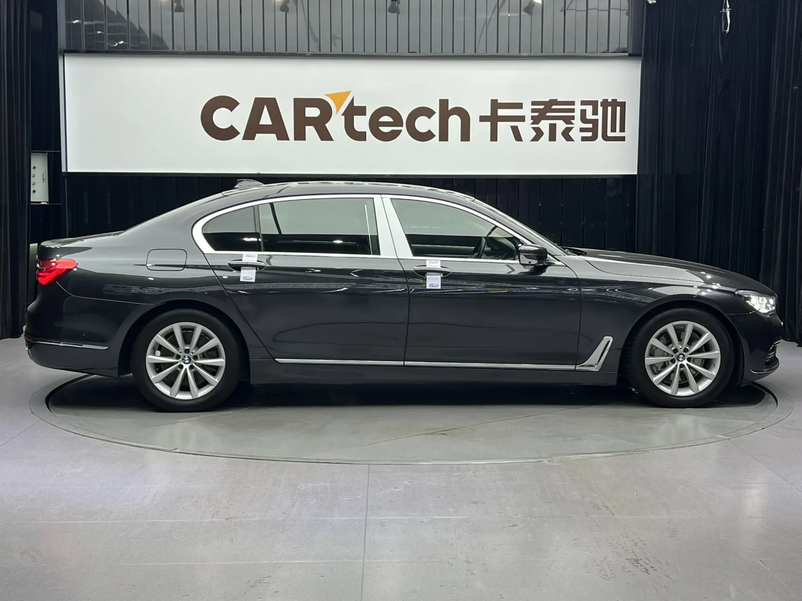 BMW 730Li, 2017 4