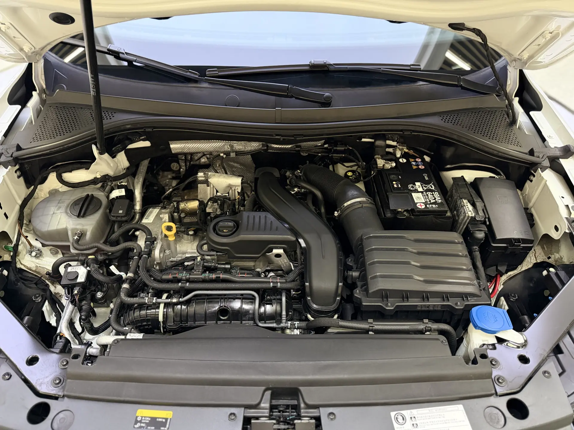 Volkswagen Tiguan L, 2023 12