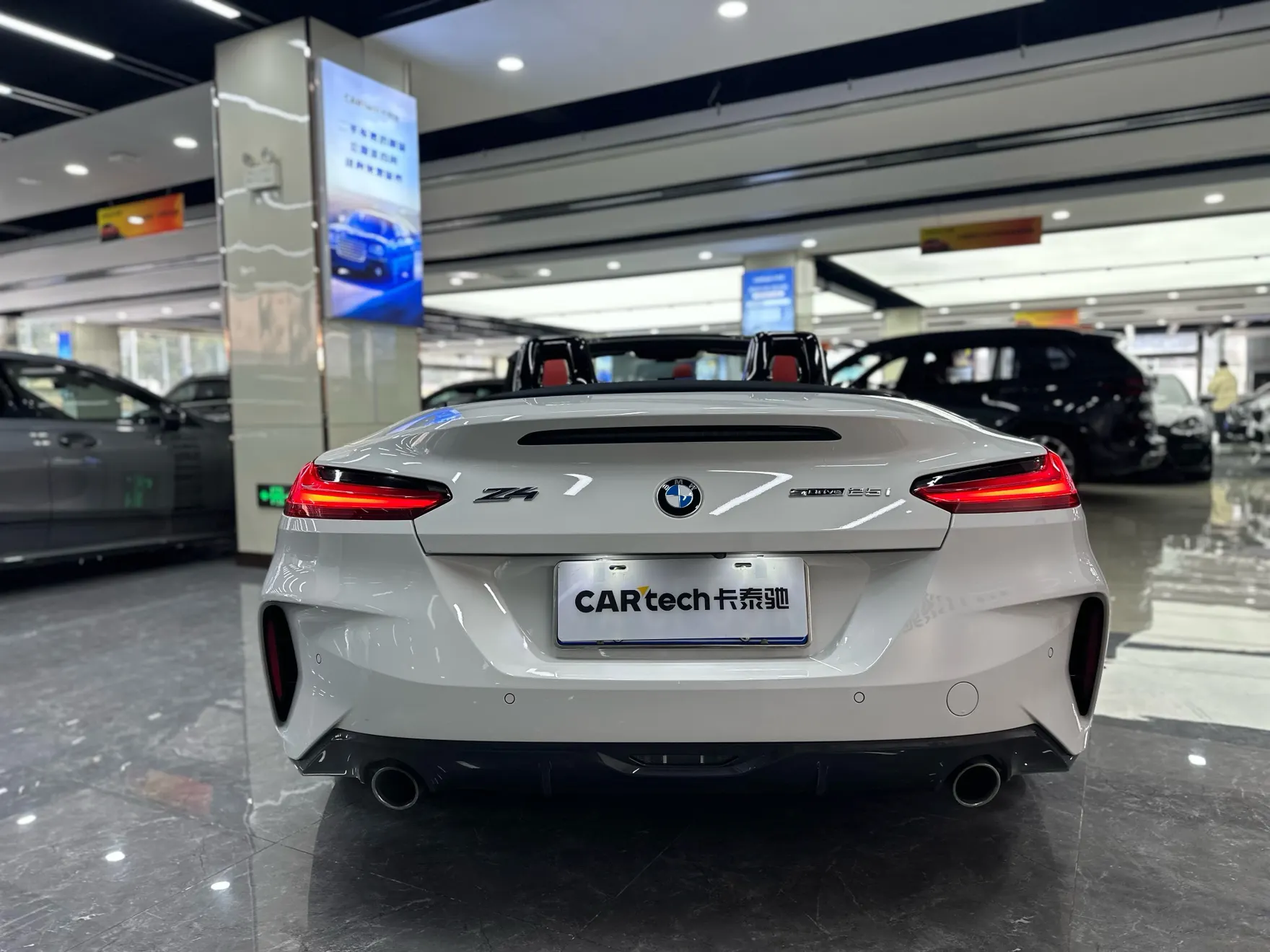 BMW Z4, 2023 4