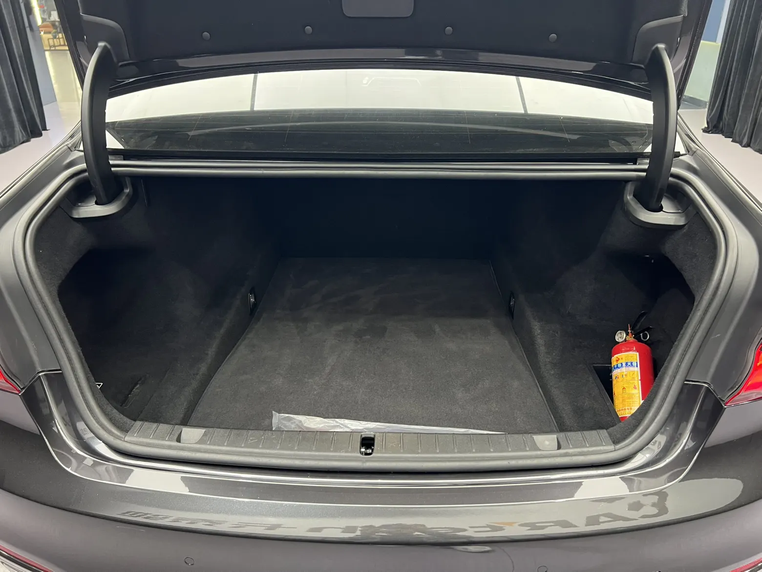 BMW 730Li, 2017 10