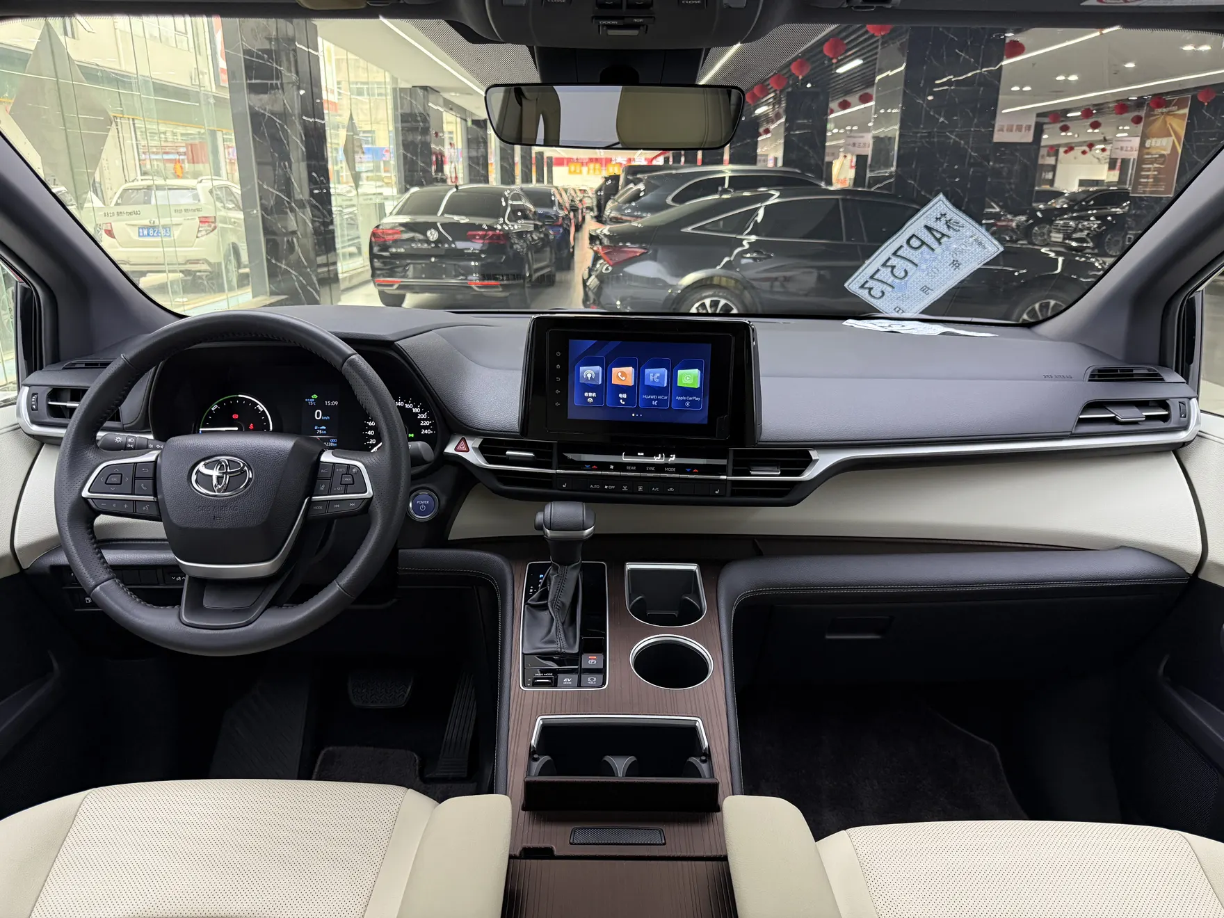 Toyota Sienna, 2024 14