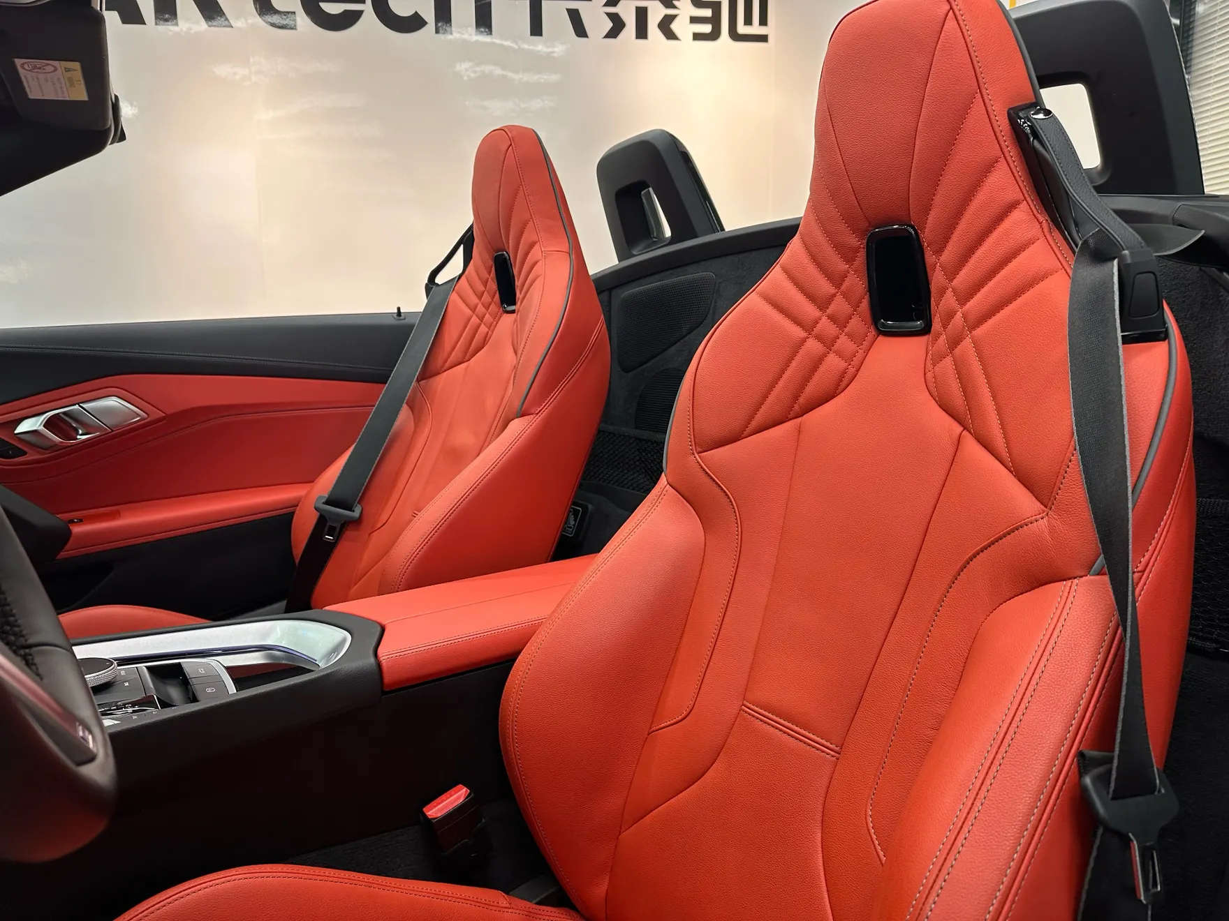 BMW Z4, 2023 11
