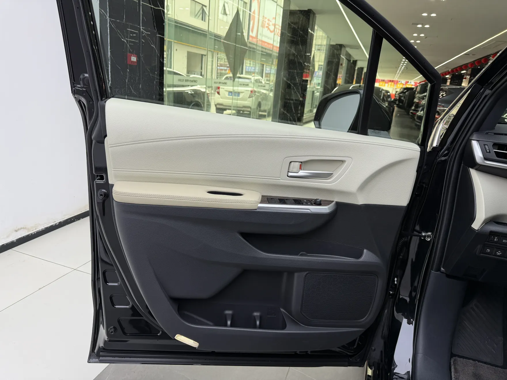 Toyota Sienna, 2024 22