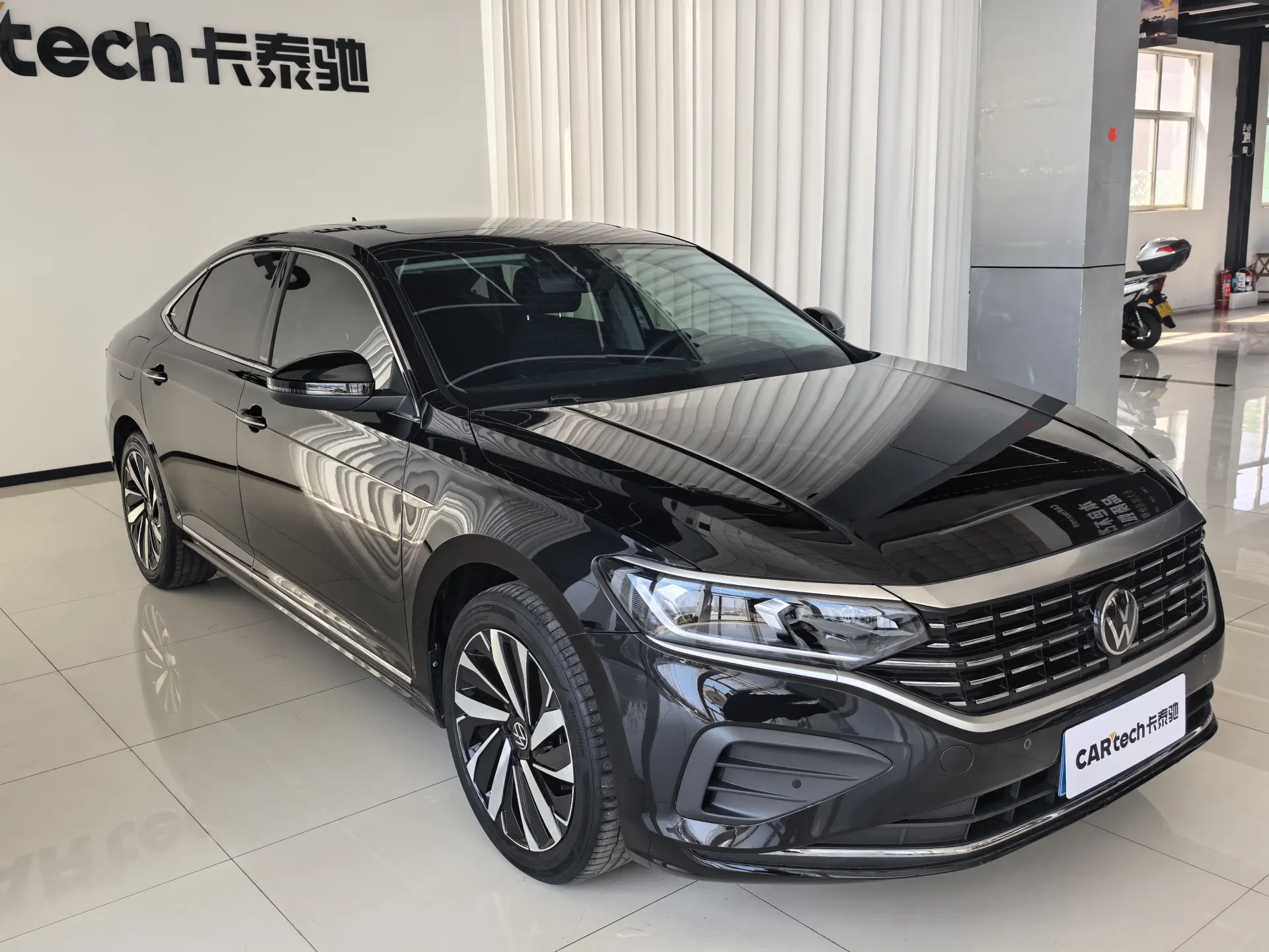 Volkswagen Passat, 2024 2