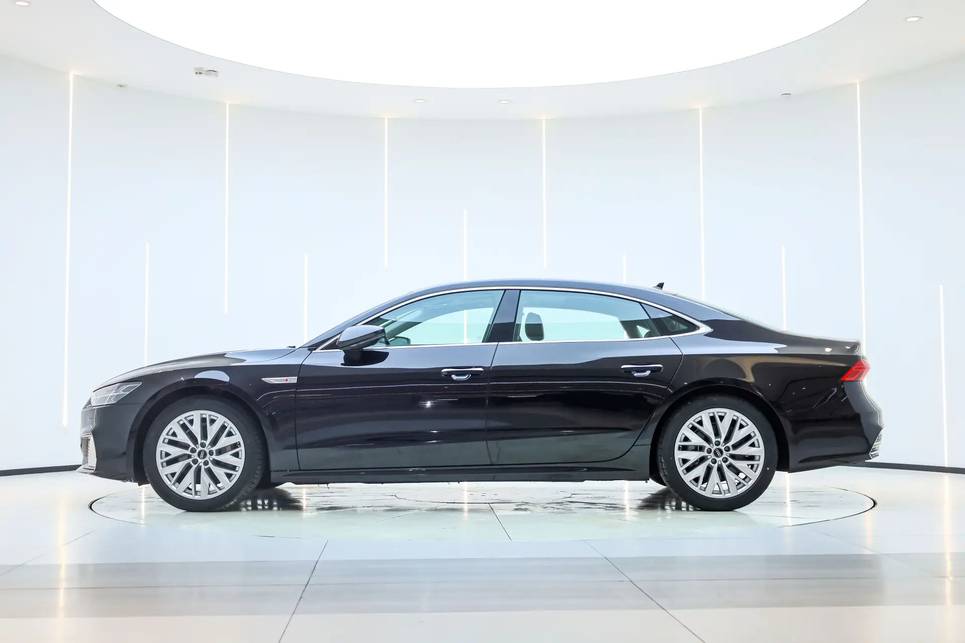 Audi A7L 45 TFSI, 2024 3