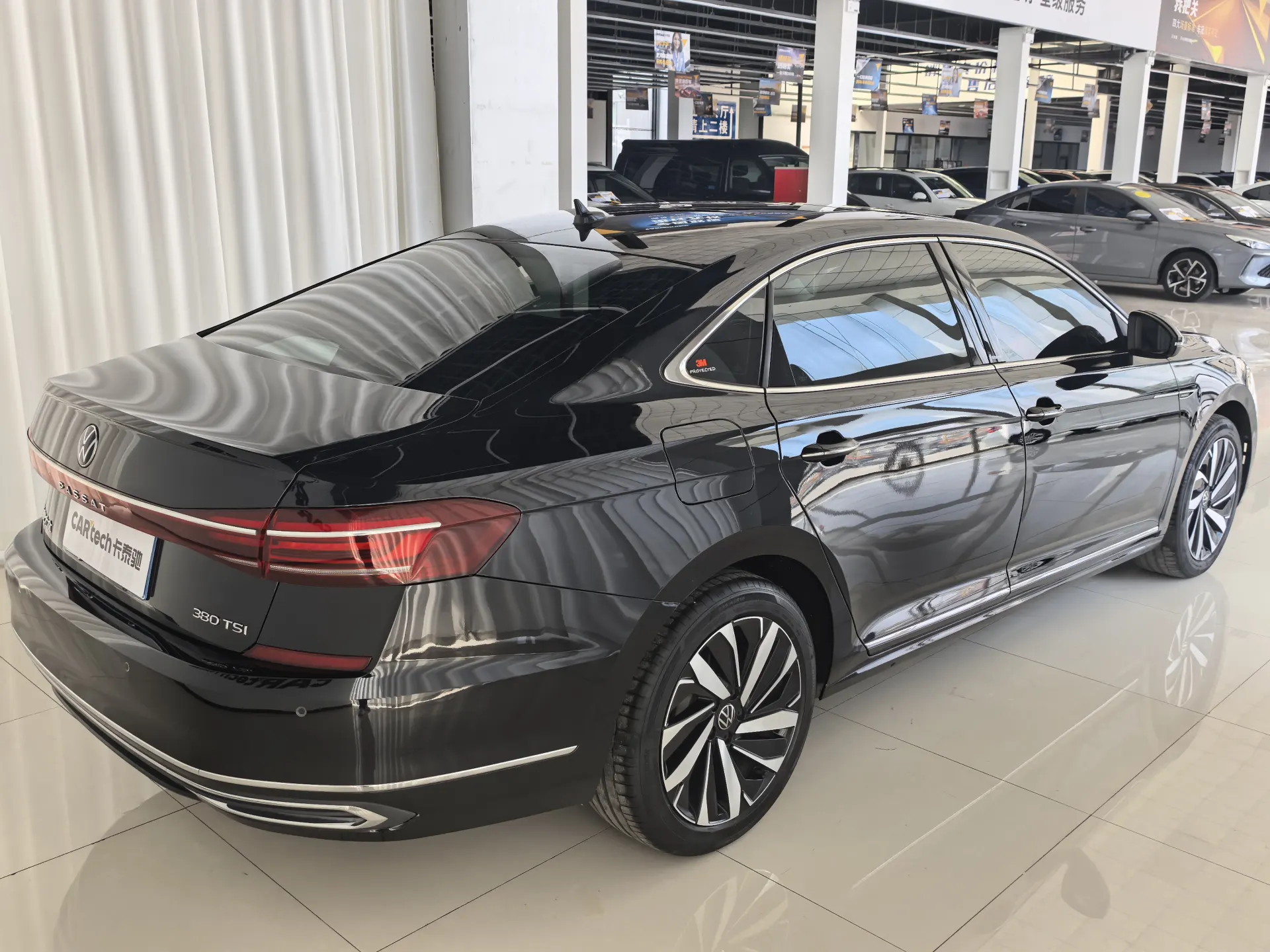 Volkswagen Passat, 2024 4