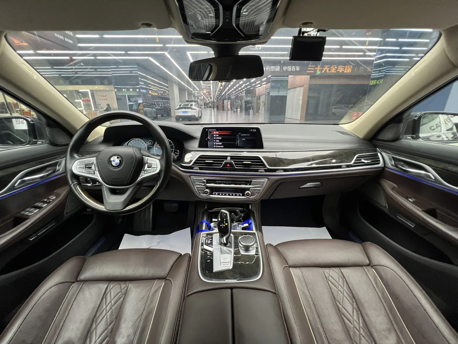 BMW 730Li, 2017 14