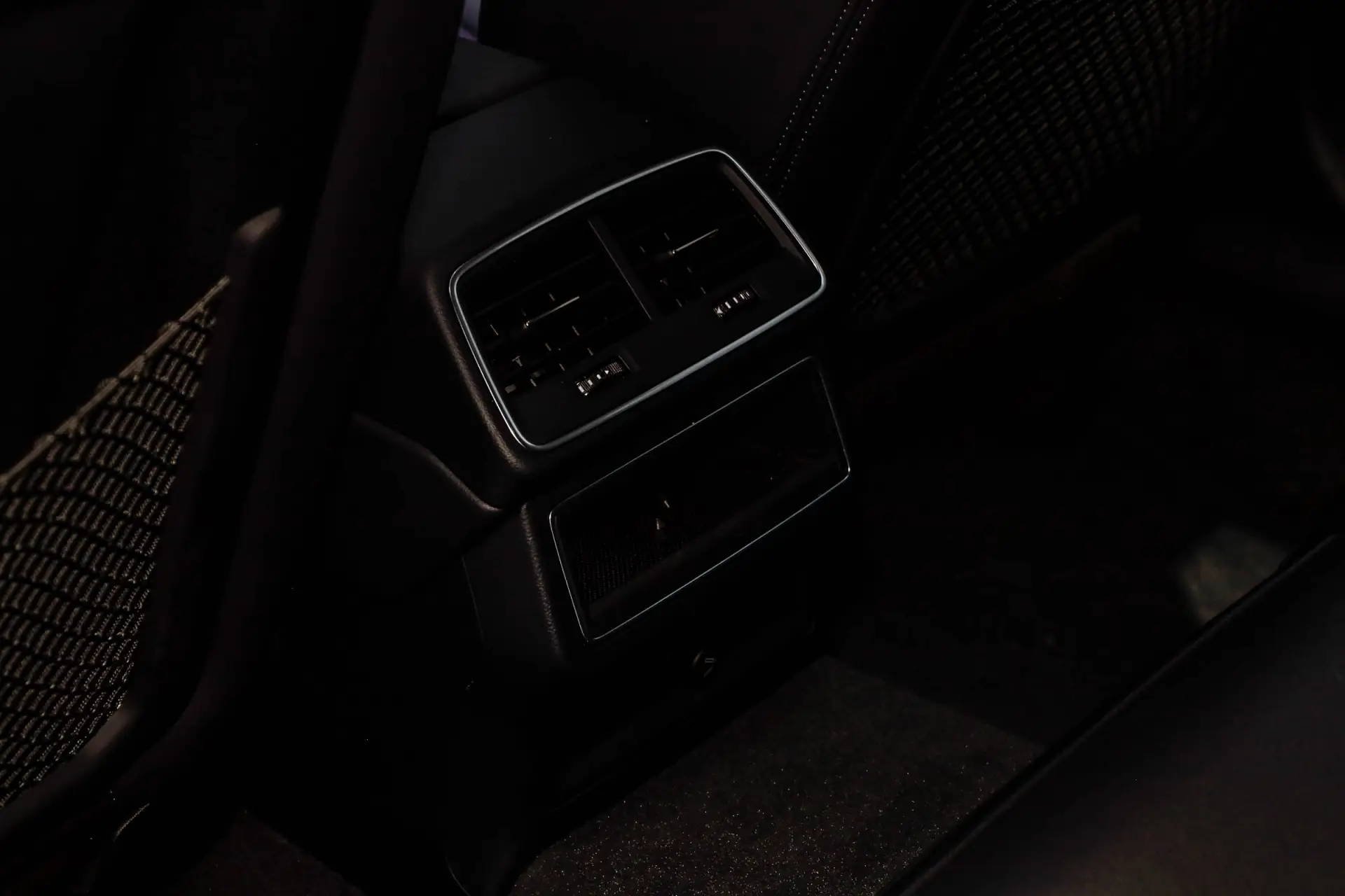 Audi A6, 2021 30