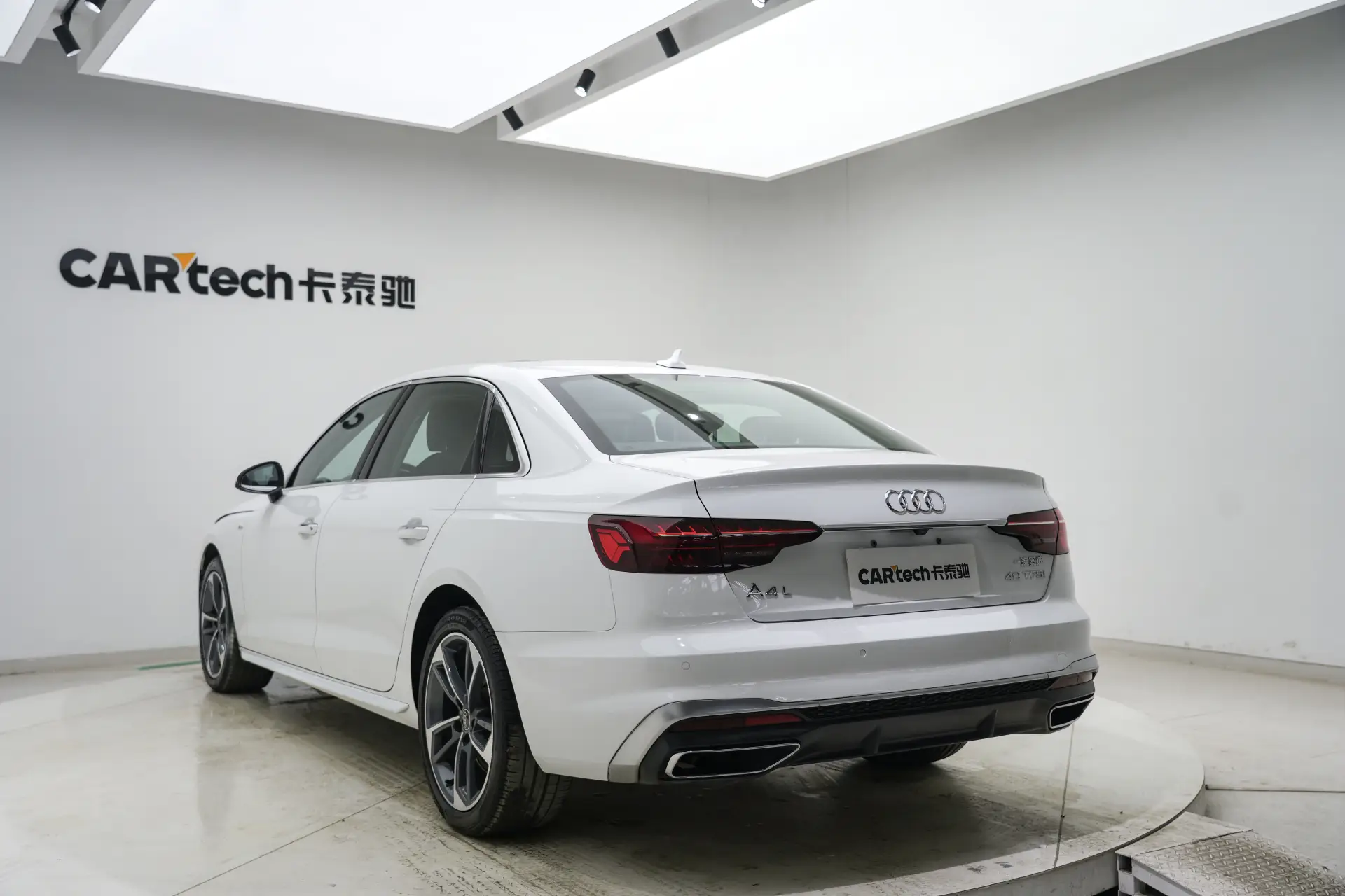 Audi A4L 40 TFSI, 2022 7