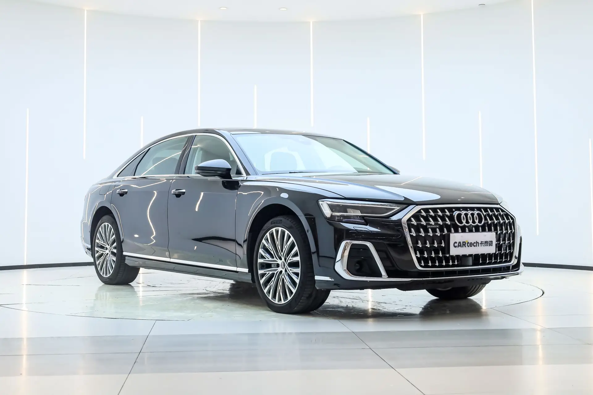 Audi A8L 50 TFSI, 2023 2