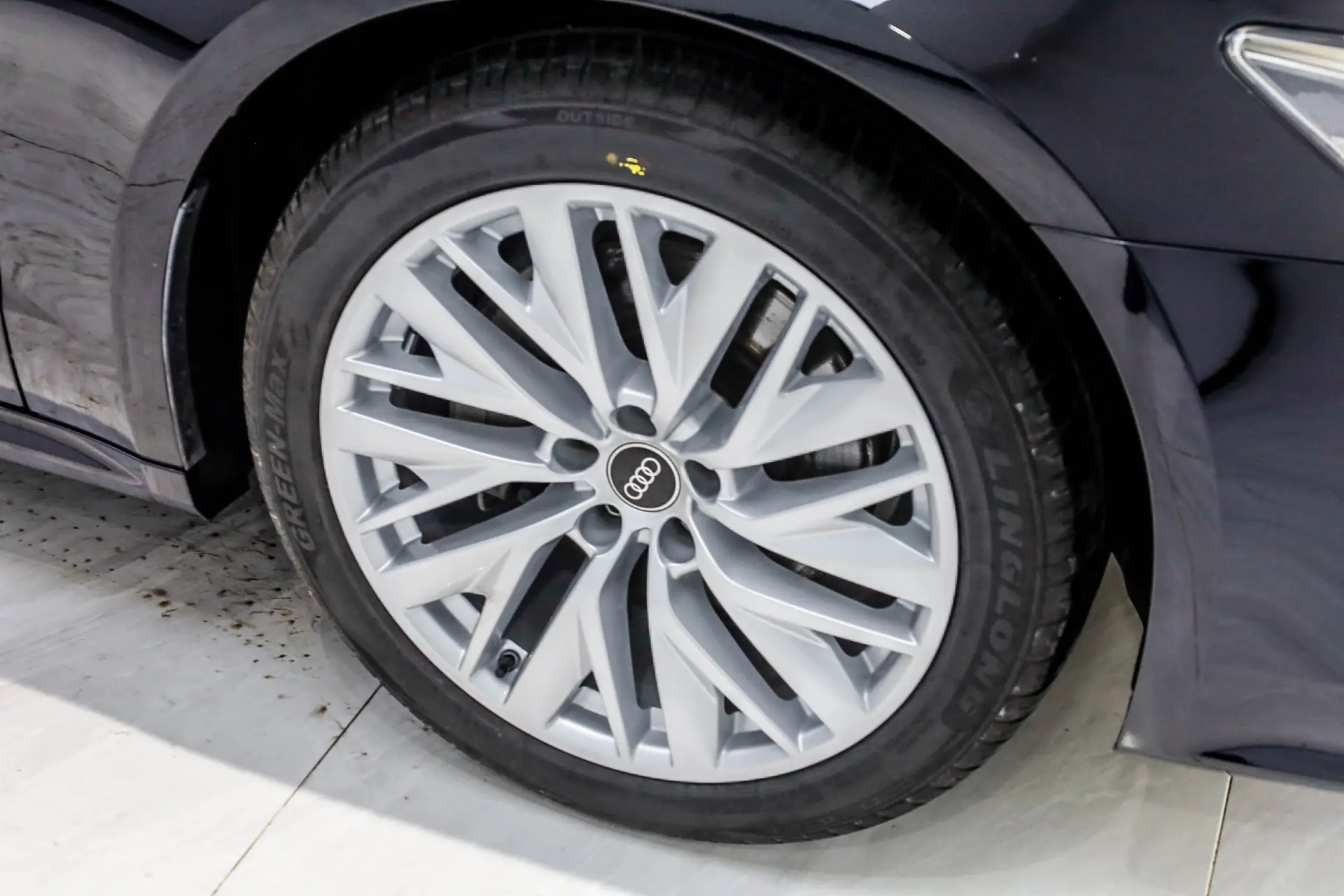 Audi A7L 45 TFSI, 2024 8