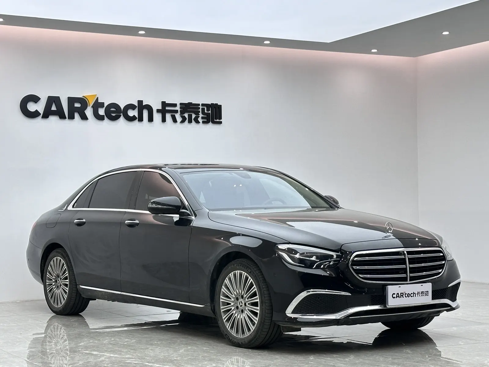 Mercedes-Benz E 300 L, 2021 6