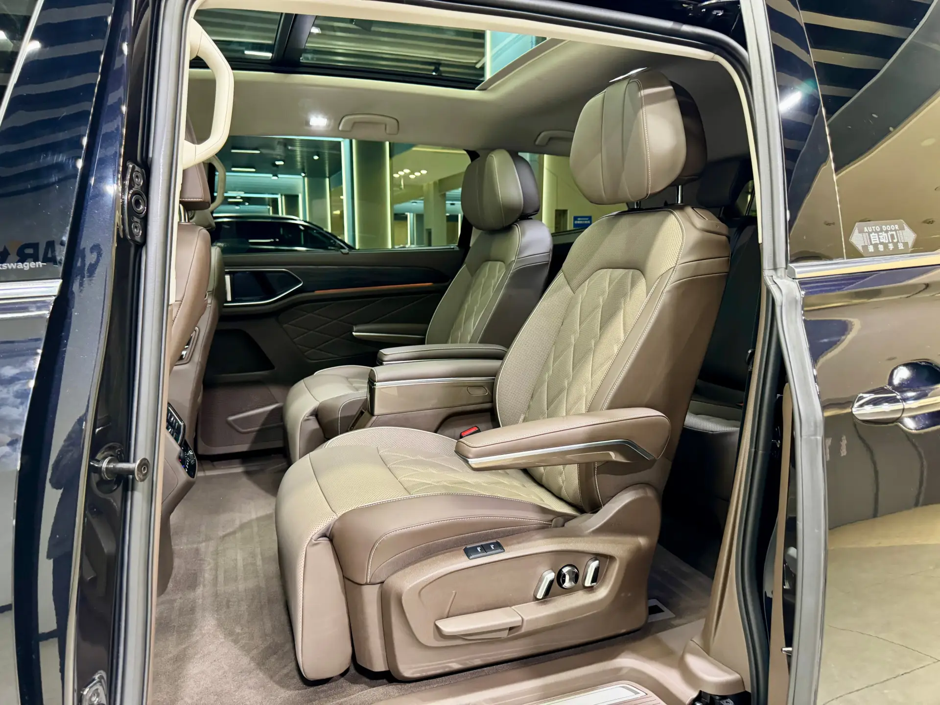 Volkswagen Viloran, 2025 25