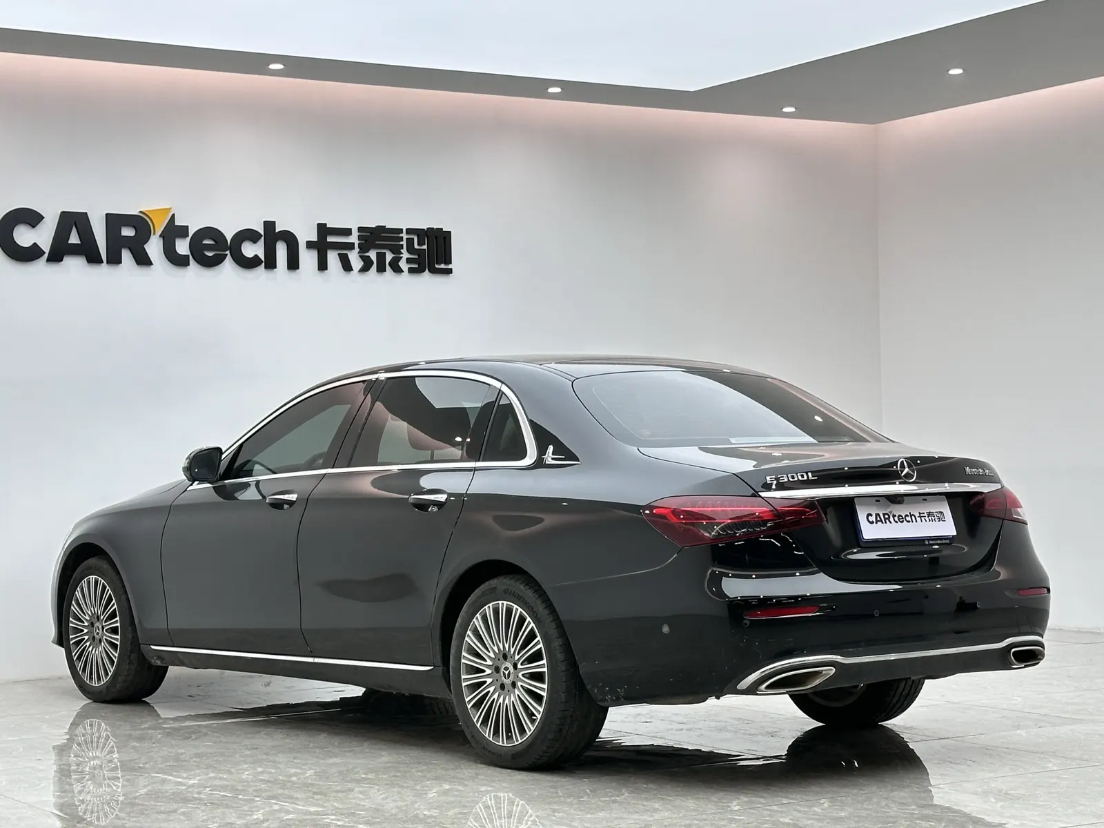 Mercedes-Benz E 300 L, 2021 3