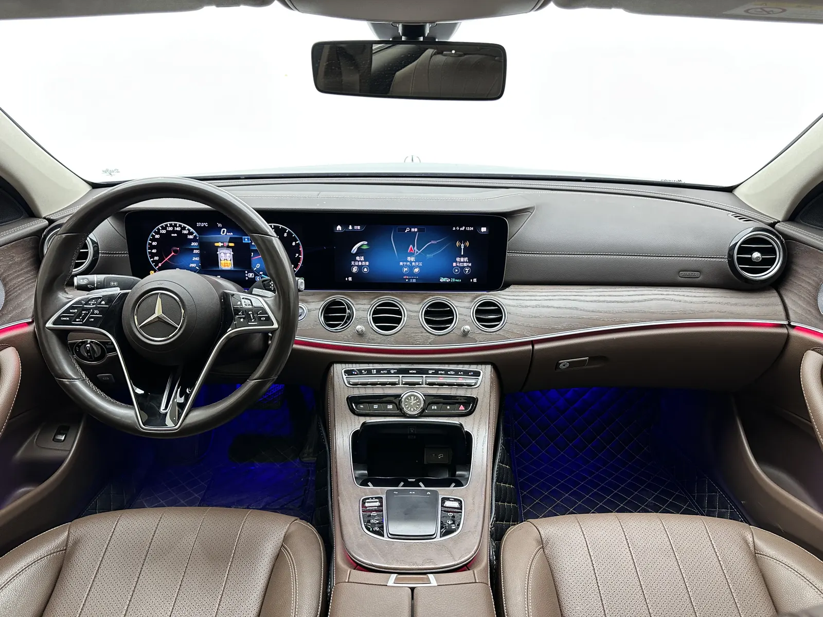 Mercedes-Benz E 300 L, 2021 10