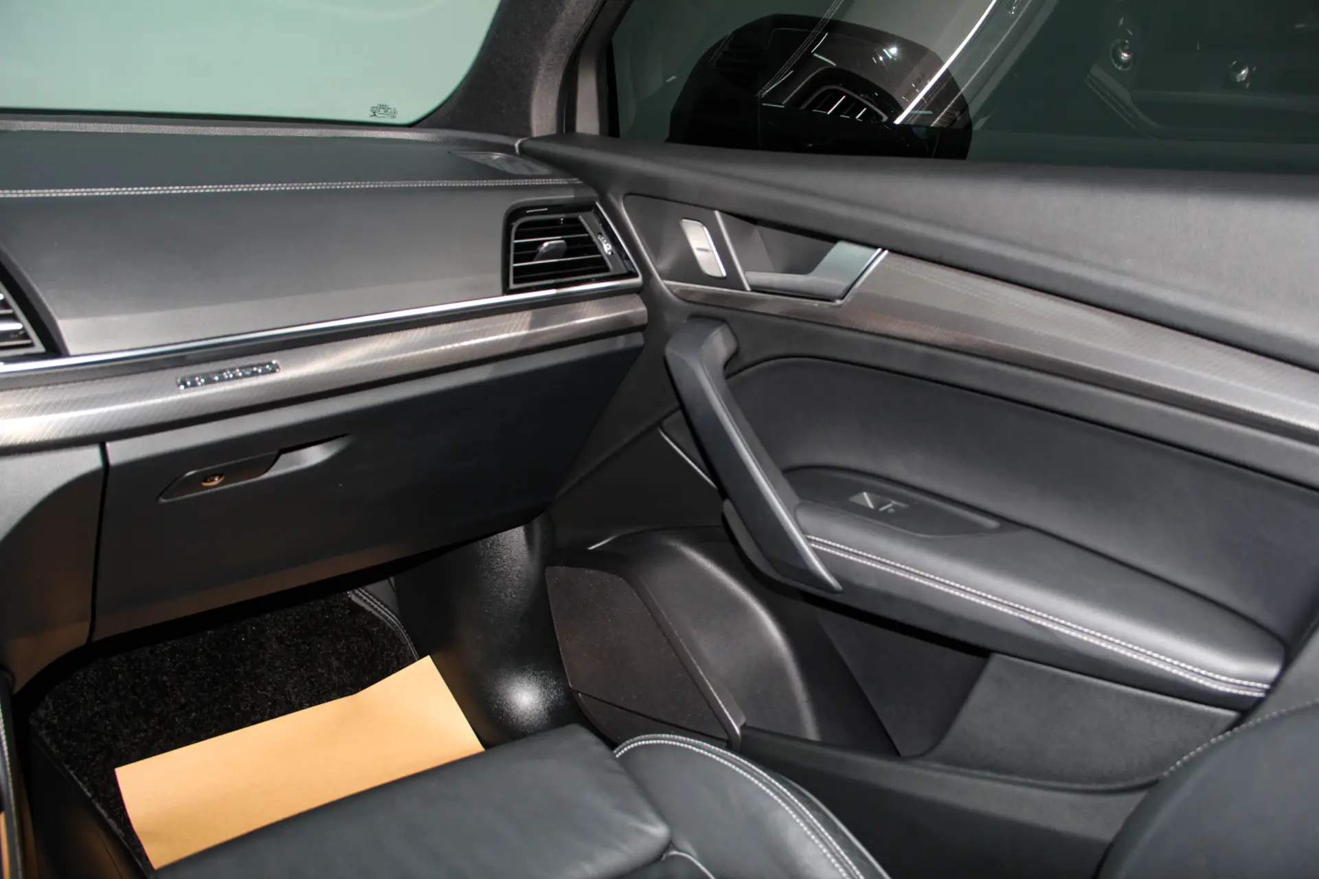Audi Q5L 40 TFSI, 2024 23
