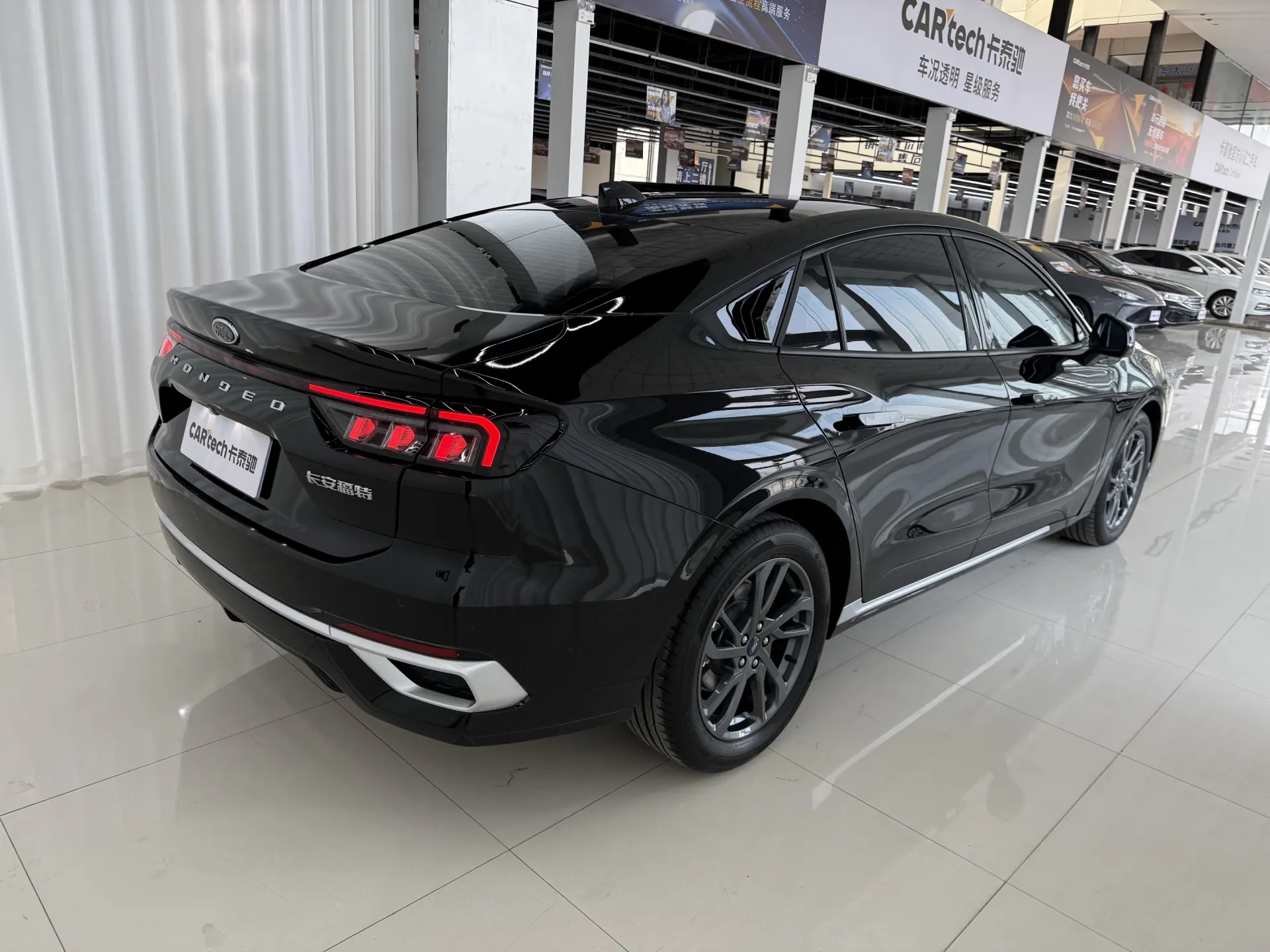 Ford Mondeo, 2024 4