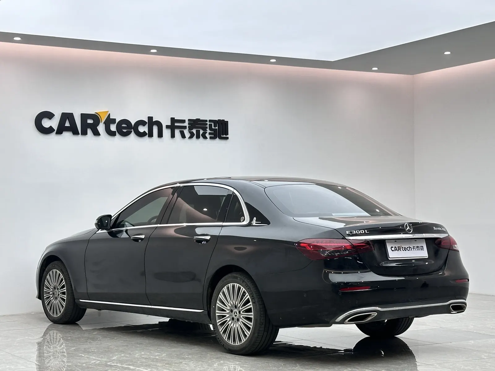 Mercedes-Benz E 300 L, 2021 3