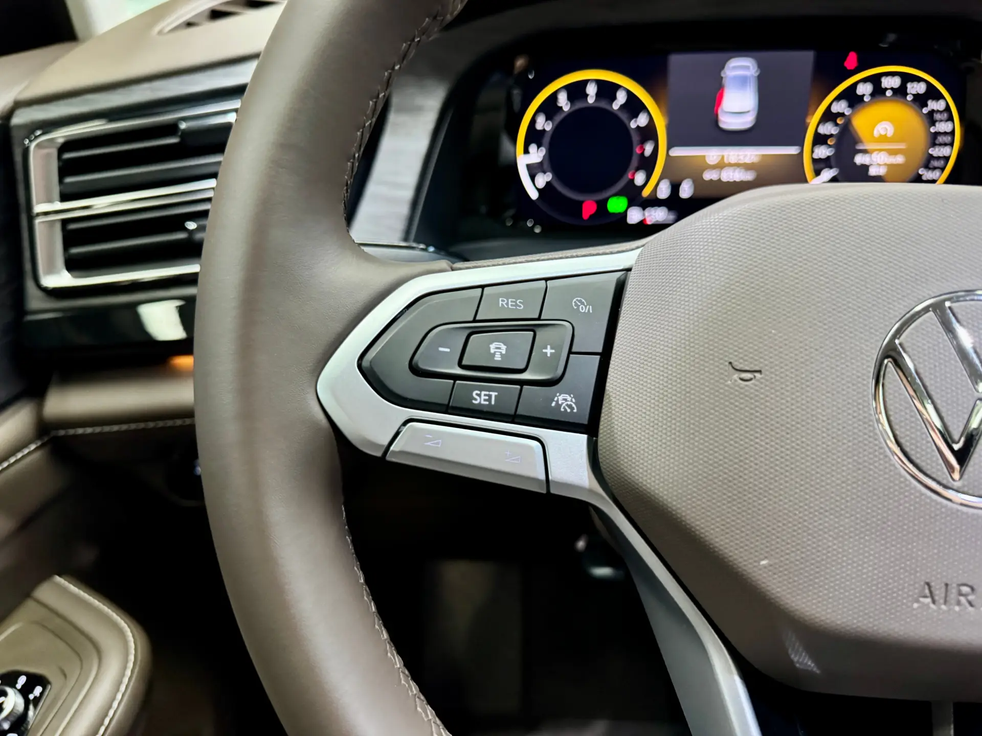 Volkswagen Viloran, 2025 19