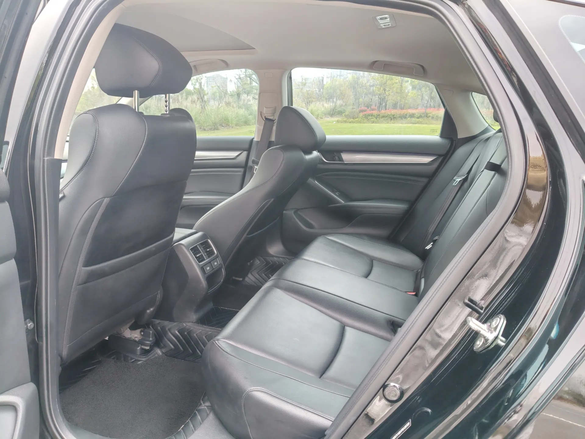 Honda Accord, 2023 13