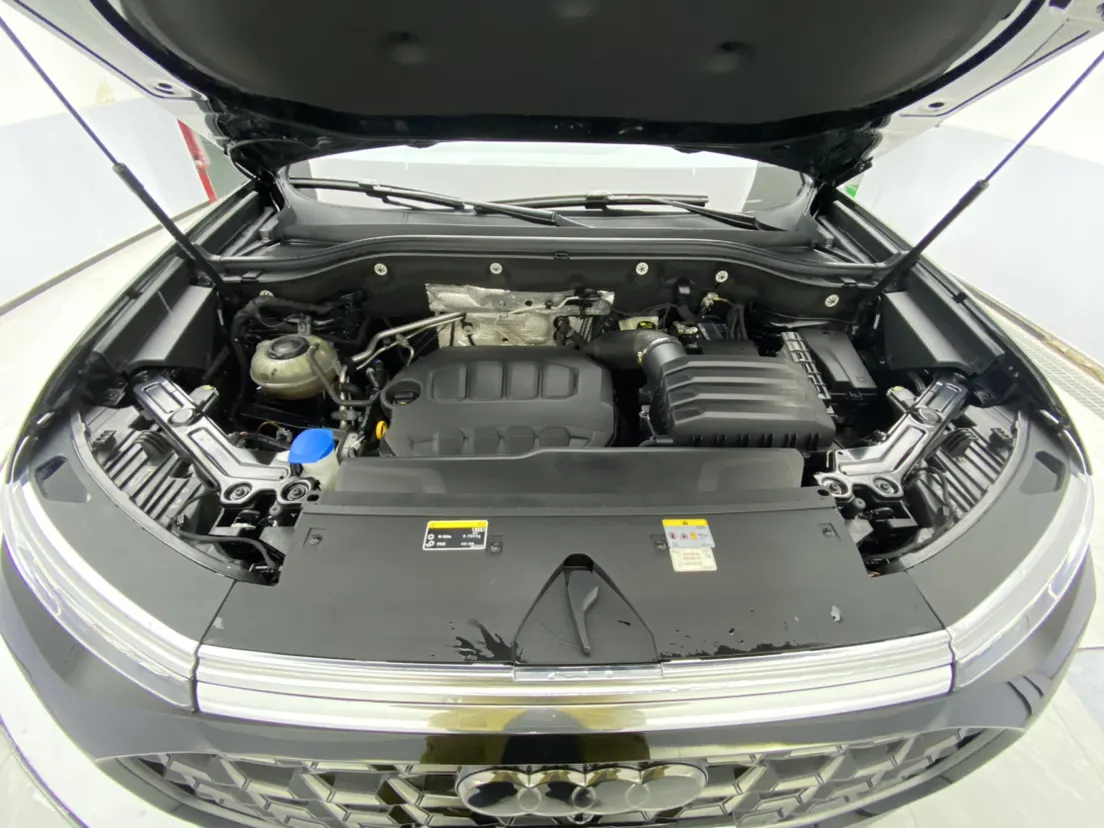 Audi Q6 45 TFSI, 2023 11
