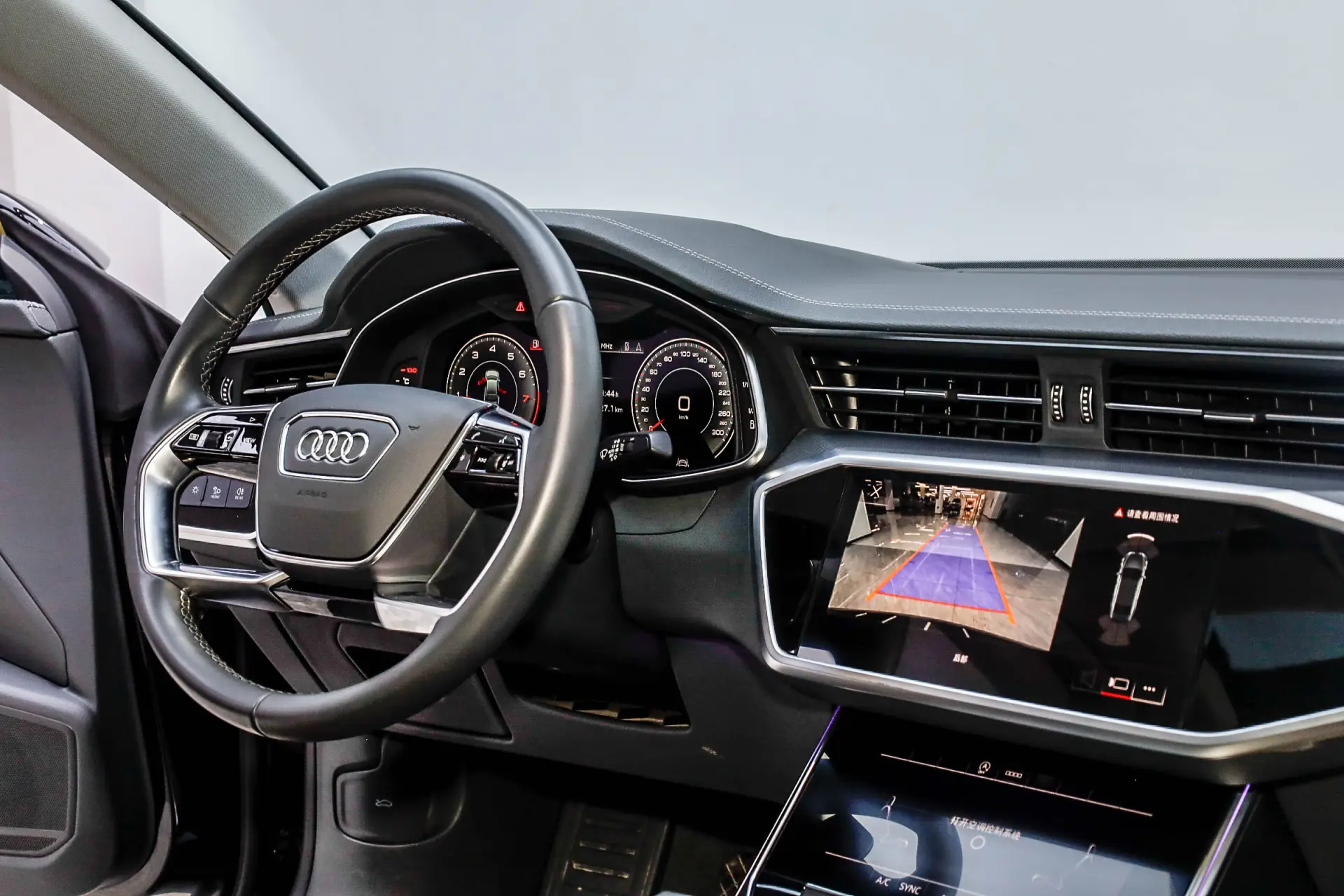 Audi A7L 45 TFSI, 2024 32