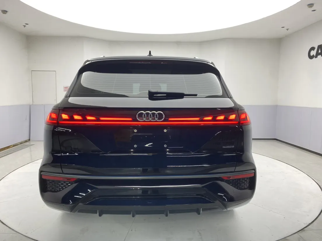 Audi Q6 45 TFSI, 2023 6