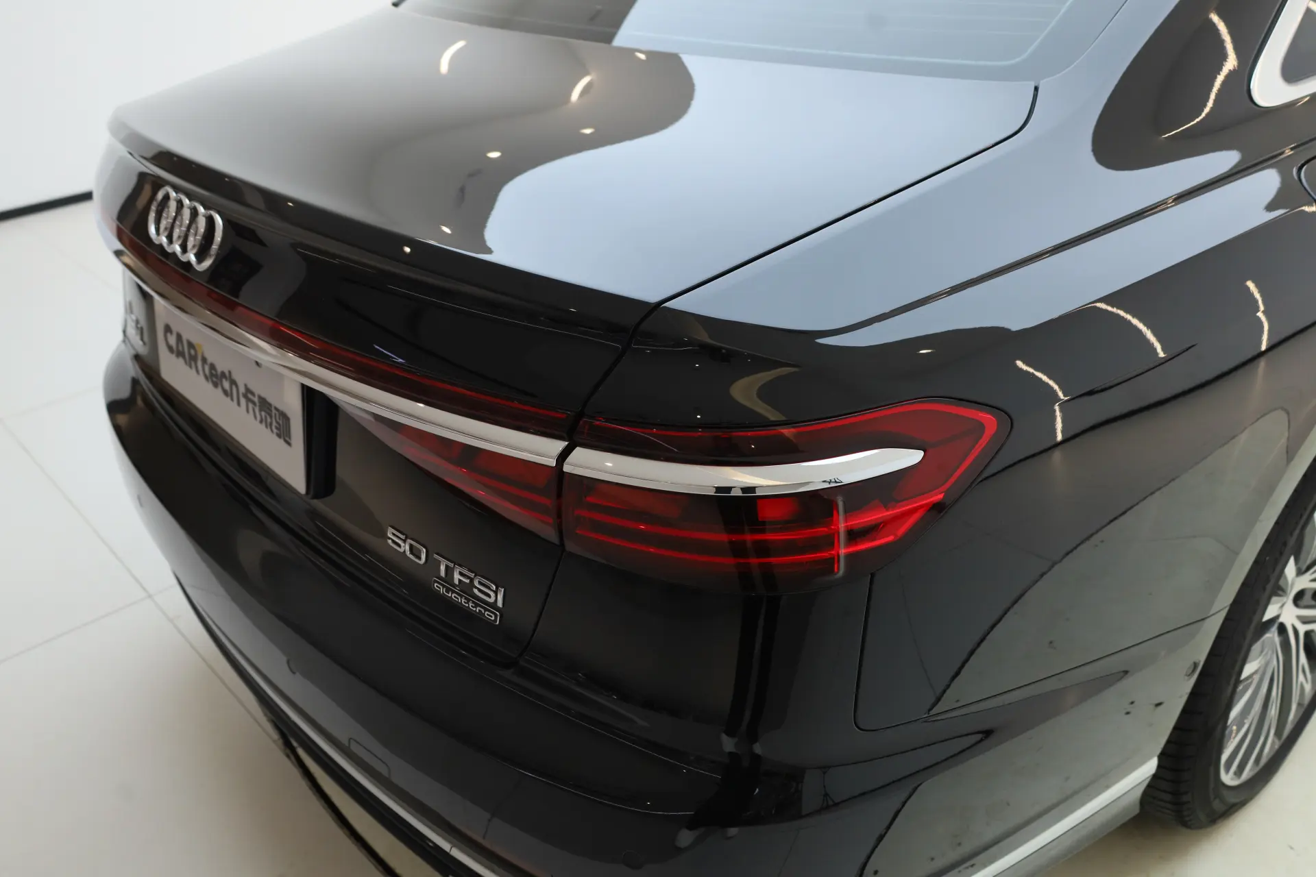 Audi A8L 50 TFSI, 2023 10