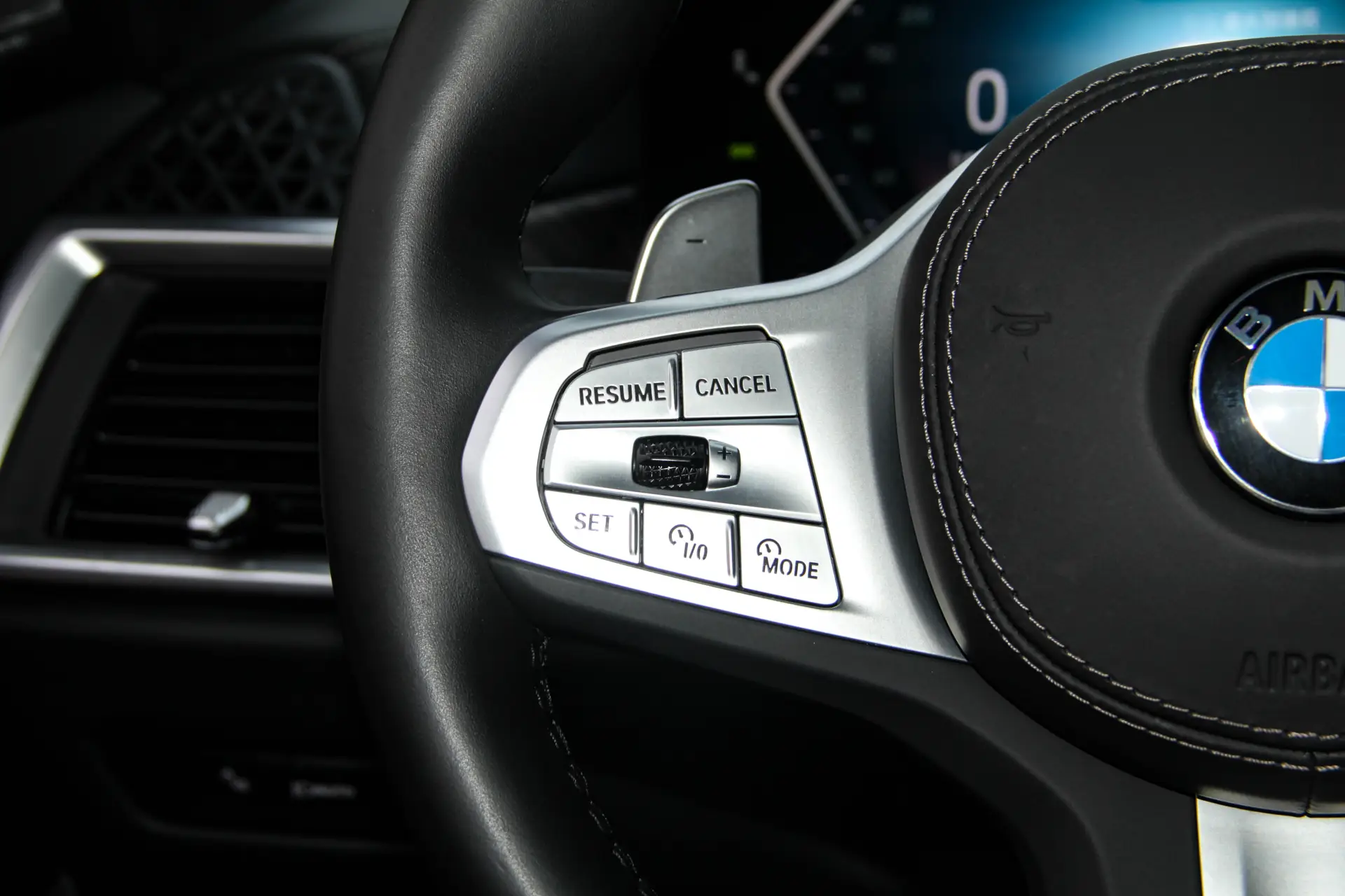 BMW X5, 2024 27